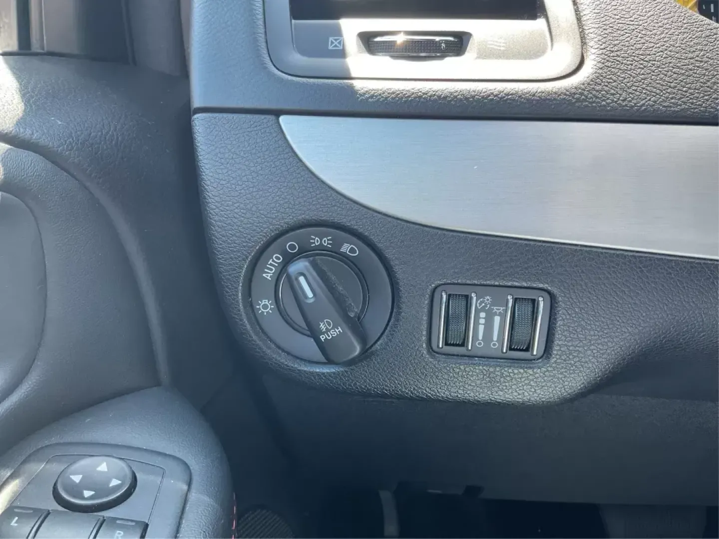 2018 Dodge Grand Caravan GT (2C4RDGEGXJR) with an Pentastar 3.6L V-6 DOHC engine, located at 8750 N County Rd 25A, Piqua, OH, 45356, (937) 908-9800, 40.164391, -84.232513 - **Discover the Ultimate Family Adventure Vehicle: 2018 Dodge Grand Caravan GT**<br /> <br /> Are you searching for a reliable and spacious vehicle that seamlessly fits your family's active lifestyle? Look no further than this 2018 Dodge Grand Caravan GT, available now at Advantage Car and Credit in - Photo#16