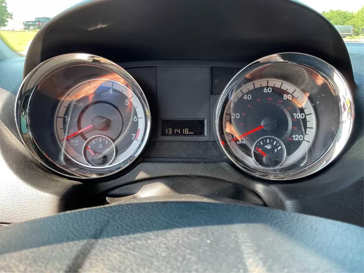 2018 Dodge Grand Caravan SE (2C4RDGBG5JR) with an Pentastar 3.6L V-6 DOHC engine, located at 880 E. National Road, Vandalia, OH, 45377, (937) 908-9800, 39.891918, -84.183594 - **Explore the Open Road in Style with the 2018 Dodge Grand Caravan Perfect for Families on the Go!**<br /> <br /> Are you searching for a reliable vehicle that caters to your family's needs while offering comfort and versatility? Look no further than the 2018 Dodge Grand Caravan SE, available now a - Photo#14