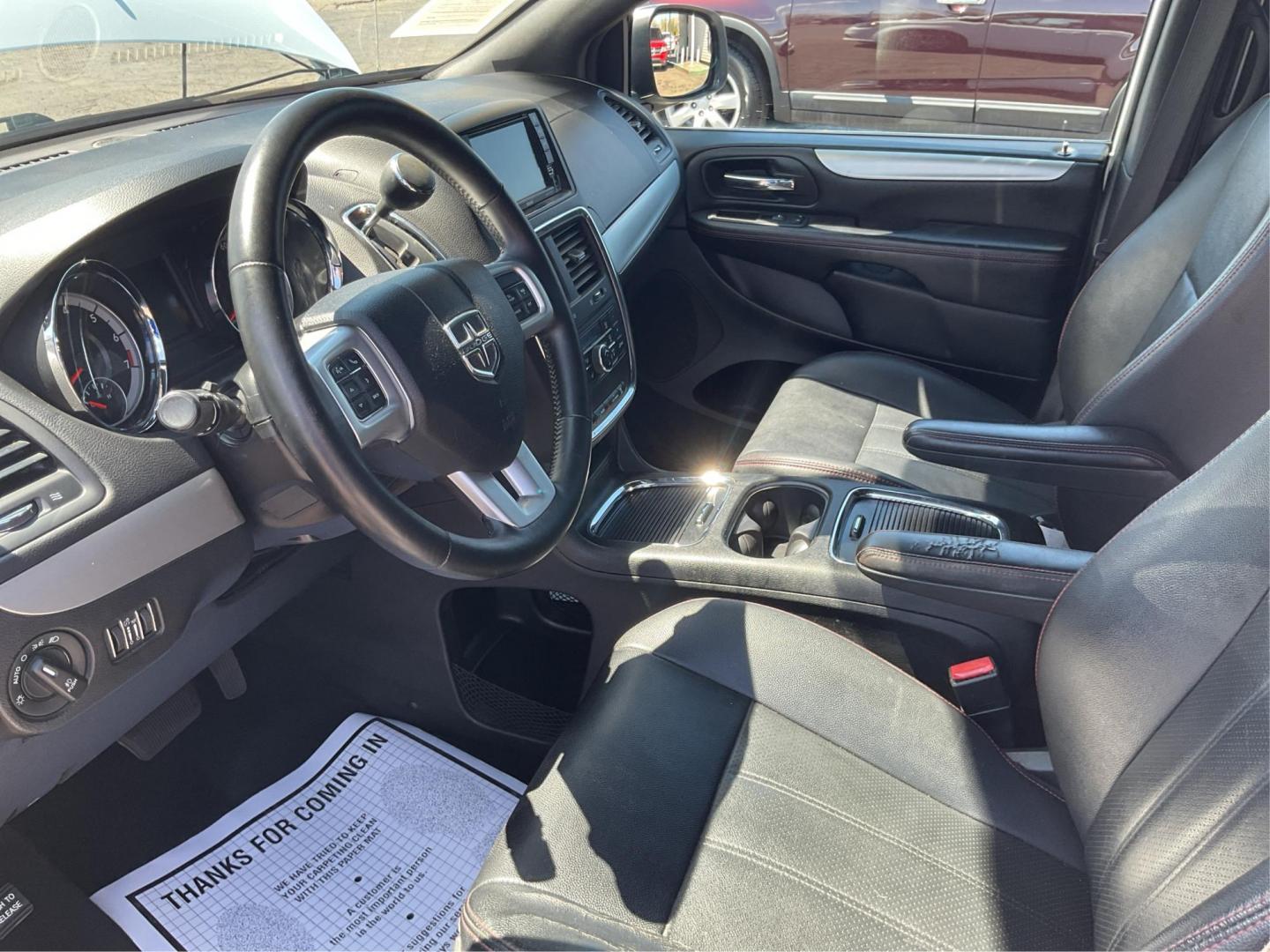 2018 Dodge Grand Caravan GT (2C4RDGEGXJR) with an Pentastar 3.6L V-6 DOHC engine, located at 1951 S Dayton Lakeview Rd., New Carlisle, OH, 45344, (937) 908-9800, 39.890999, -84.050255 - 2018 Dodge Grand Caravan GT - Photo#8