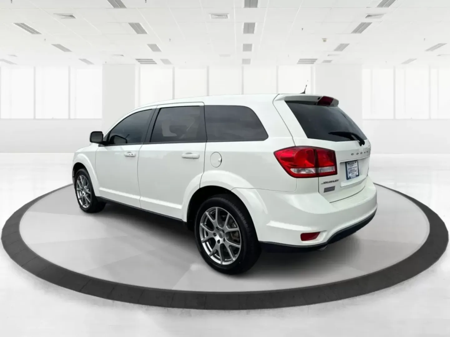 2018 Dodge Journey GT (3C4PDCEG4JT) with an Pentastar 3.6L V-6 DOHC engine, located at 1099 N County Rd 25A, Troy, OH, 45373, (937) 908-9800, 40.057079, -84.212883 - **Adventure Awaits with the 2018 Dodge Journey GT SUV! Perfect for Active Lifestyles**<br /> <br /> Are you ready to elevate your family adventures or weekend getaways? The 2018 Dodge Journey GT is the ideal SUV for those who crave versatility, comfort, and reliability, all while being budget-friend - Photo#4