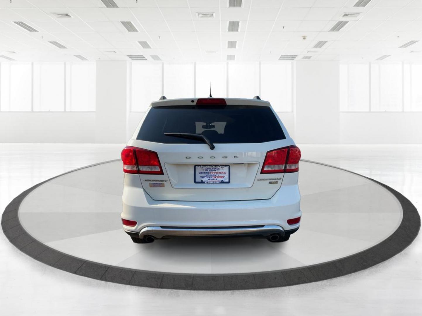 2018 Dodge Journey Crossroad (3C4PDCGG3JT) with an Pentastar 3.6L V-6 DOHC engine, located at 1951 S Dayton Lakeview Rd., New Carlisle, OH, 45344, (937) 908-9800, 39.890999, -84.050255 - Third Row - Photo#3