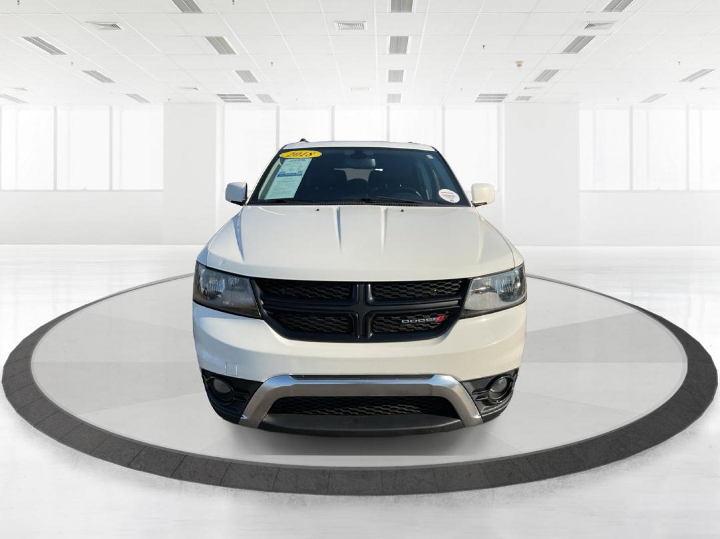 2018 Dodge Journey Crossroad (3C4PDCGG3JT) with an Pentastar 3.6L V-6 DOHC engine, located at 1951 S Dayton Lakeview Rd., New Carlisle, OH, 45344, (937) 908-9800, 39.890999, -84.050255 - Third Row - Photo#6
