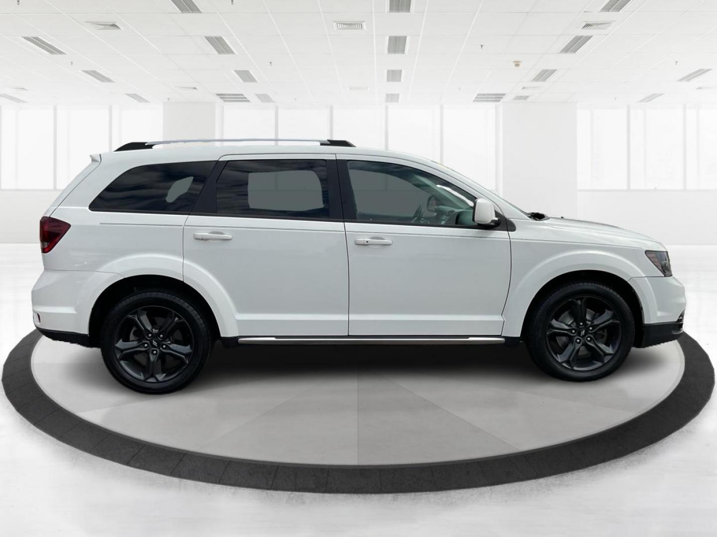 2018 Dodge Journey Crossroad (3C4PDCGG5JT) with an Pentastar 3.6L V-6 DOHC engine, located at 1099 N County Rd 25A, Troy, OH, 45373, (937) 908-9800, 40.057079, -84.212883 - Third Row - Photo#1