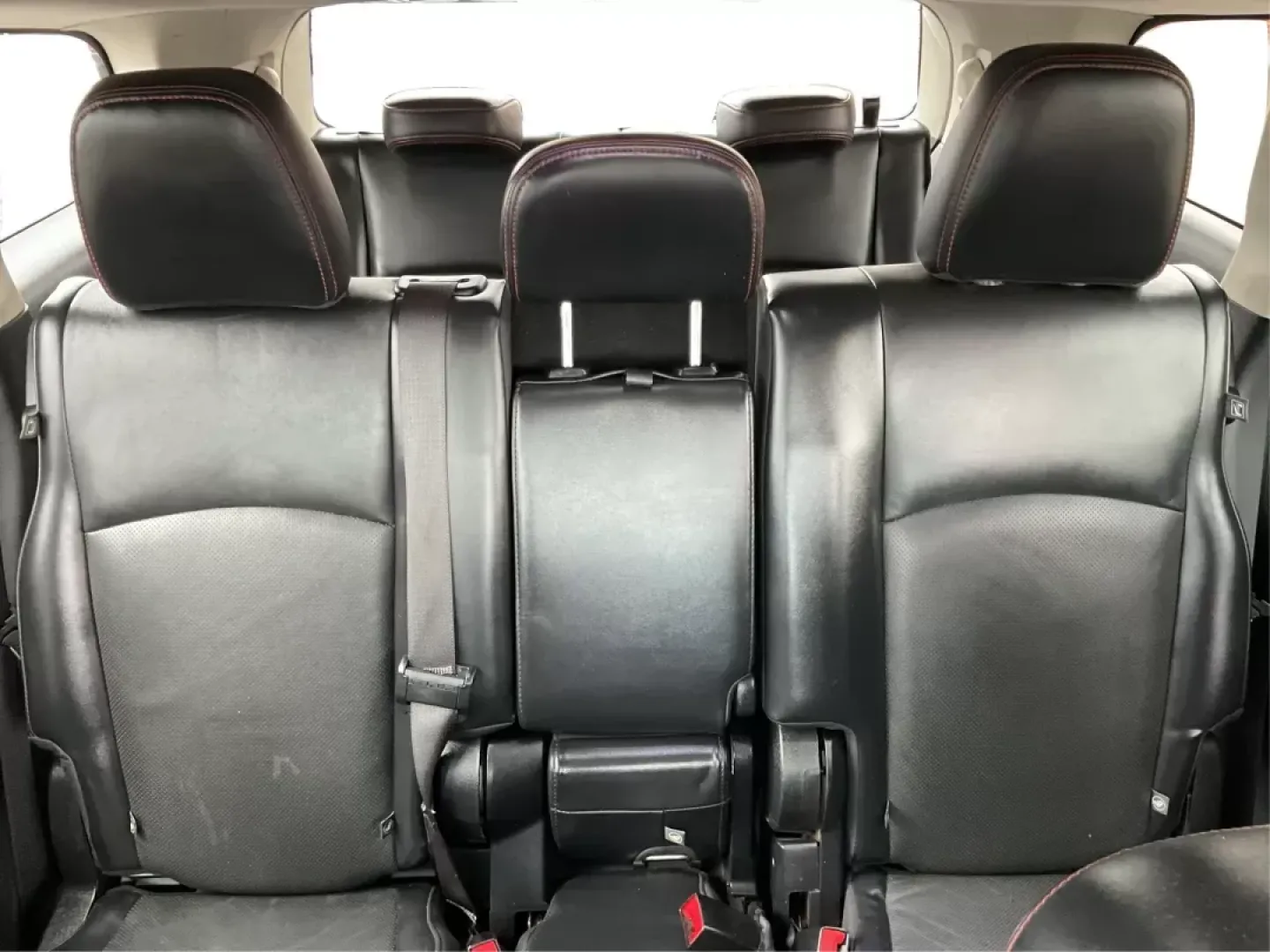 2018 Dodge Journey GT AWD (3C4PDDEG6JT) with an Pentastar 3.6L V-6 DOHC engine, located at 8750 N County Rd 25A, Piqua, OH, 45356, (937) 908-9800, 40.164391, -84.232513 - **Explore the Open Road with the 2018 Dodge Journey GT AWD: Your Adventure Awaits!**<br /> <br /> Are you ready for your next family road trip or weekend adventure? Look no further than the 2018 Dodge Journey GT AWD, a versatile SUV designed for those who crave both comfort and capability. Whether y - Photo#13