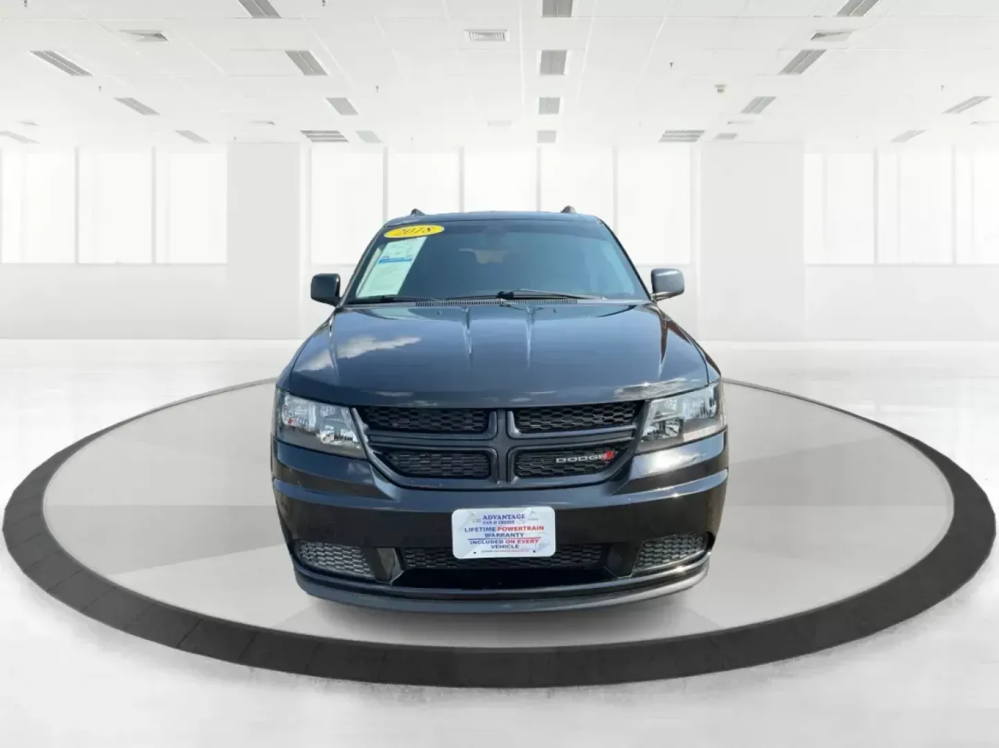 2018 Dodge Journey SE (3C4PDCAB0JT) with an Tigershark MultiAir 2.4L I-4 DOHC engine, located at 1951 S Dayton Lakeview Rd., New Carlisle, OH, 45344, (937) 908-9800, 39.890999, -84.050255 - **Explore Endless Adventures with the 2018 Dodge Journey SE Your Ideal Companion for Family Outings and Weekend Getaways!**<br /> <br /> Are you searching for a versatile SUV that meets all your family's needs while also being budget-friendly? Look no further than the 2018 Dodge Journey SE, now ava - Photo#5