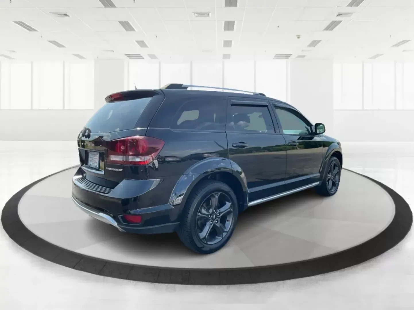 2018 Dodge Journey Crossroad AWD (3C4PDDGG7JT) with an Pentastar 3.6L V-6 DOHC engine, located at 1951 S Dayton Lakeview Rd., New Carlisle, OH, 45344, (937) 908-9800, 39.890999, -84.050255 - **Discover Adventure in the 2018 Dodge Journey Crossroad AWD at Advantage Car and Credit!**<br /> <br /> Are you ready to elevate your lifestyle with a versatile SUV that can handle your family's adventures and daily commutes? Look no further than the stunning 2018 Dodge Journey Crossroad AWD, avail - Photo#2