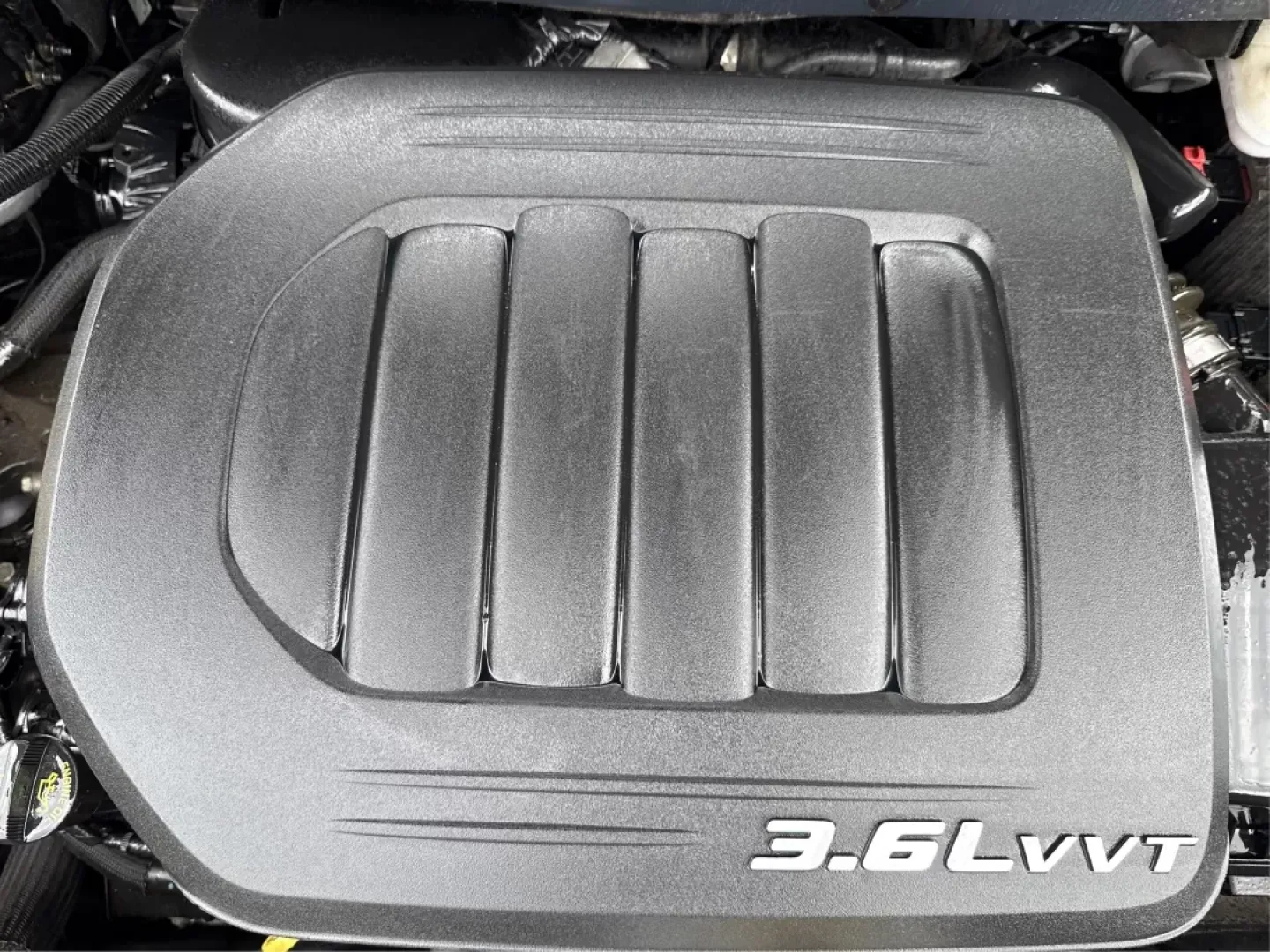 2018 Dodge Journey SXT AWD (3C4PDDBG9JT) with an Pentastar 3.6L V-6 DOHC engine, located at 8750 N County Rd 25A, Piqua, OH, 45356, (937) 908-9800, 40.164391, -84.232513 - Experience the thrill of adventure and family outings in this stunning **2018 Dodge Journey SXT AWD**, now available at **Advantage Car and Credit**, located at **1184 Kauffman Ave, Fairborn, OH 45324**. Whether you're commuting to work or heading out for a weekend getaway, this versatile SUV is des - Photo#11