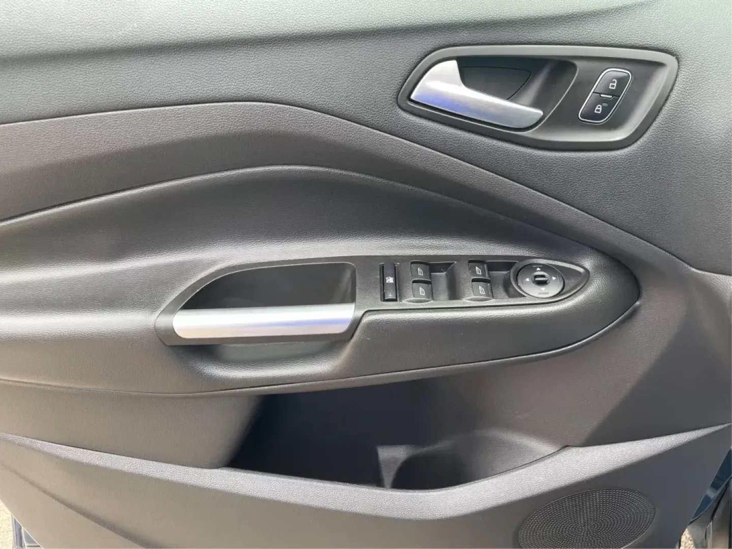 2018 Ford Escape SE (1FMCU9GD2JU) with an Other engine, located at 401 Woodman Dr, Riverside, OH, 45431, (937) 908-9800, 39.760899, -84.123421 - 2018 Ford Escape SE - Photo#18