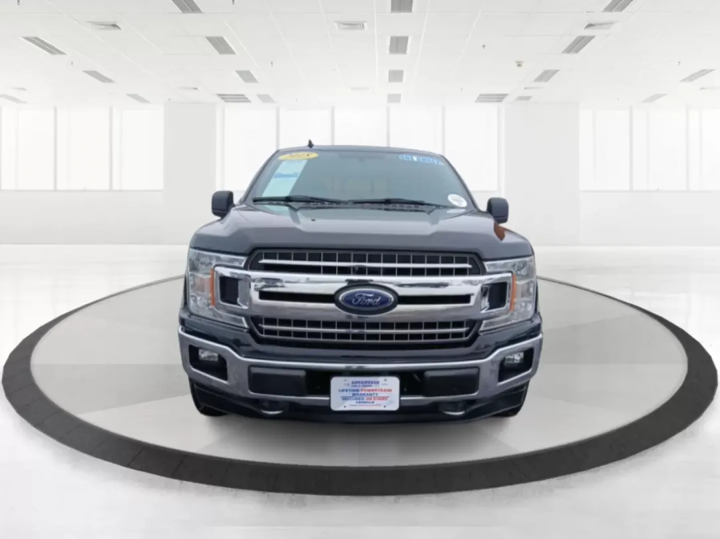 2018 Ford F-150 XLT SuperCrew 5.5-ft. Bed 4WD (1FTEW1E52JF) with an 5.0L V8 OHV 32V engine, 6-Speed Automatic transmission, located at 1099 N County Rd 25A, Troy, OH, 45373, (937) 908-9800, 40.057079, -84.212883 - Are you ready to elevate your daily commute or weekend adventures? Look no further than this striking 2018 Ford F-150 XLT SuperCrew located at Advantage Car and Credit in Fairborn, OH. Whether you're carting the kids to practice, hauling materials for your next DIY project, or exploring the great ou - Photo#7