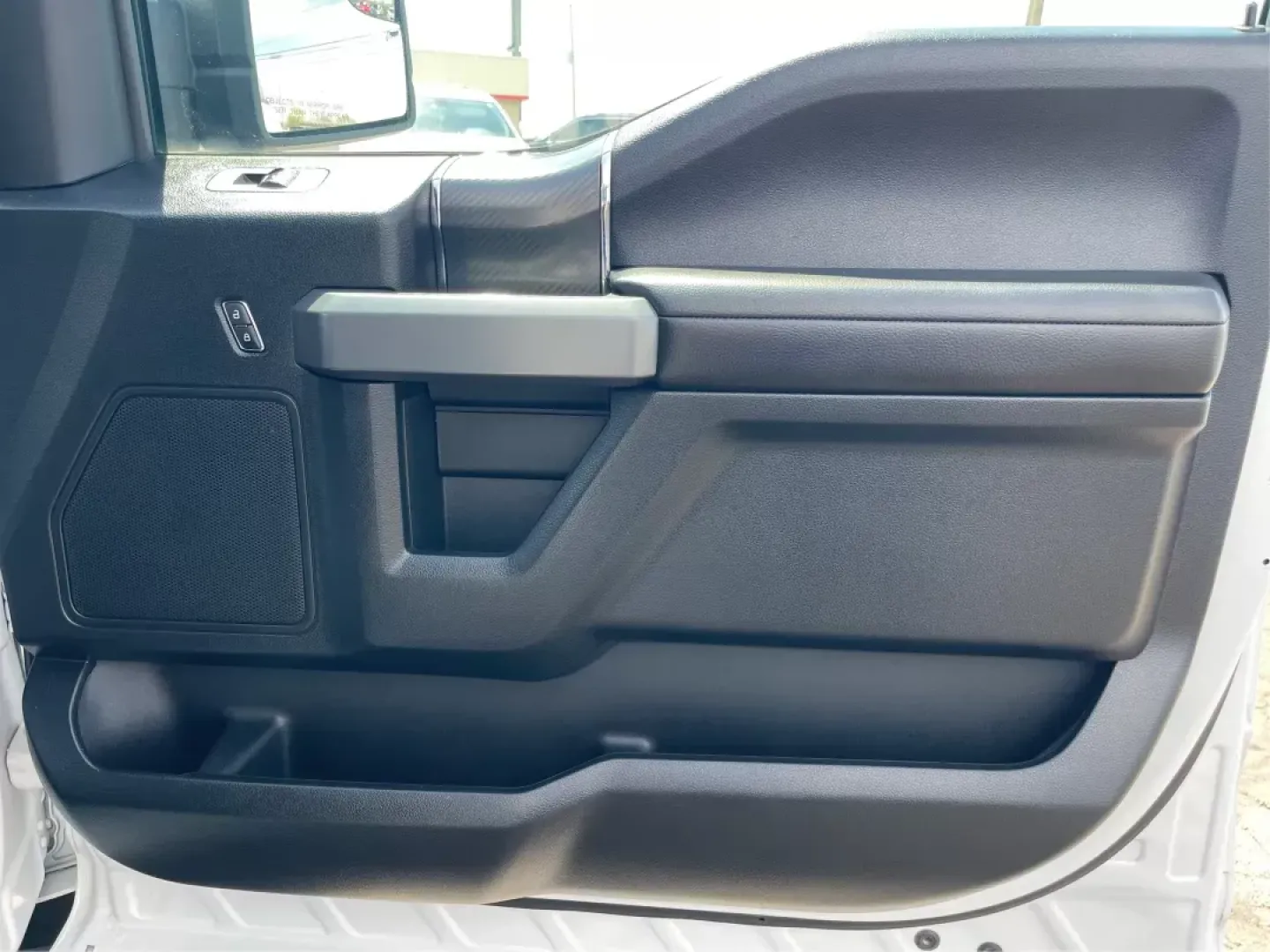 2018 Ford F-150 XLT (1FTEW1E57JF) with an Other engine, located at 1099 N County Rd 25A, Troy, OH, 45373, (937) 908-9800, 40.057079, -84.212883 - 2018 Ford F-150 XLT - Photo#19