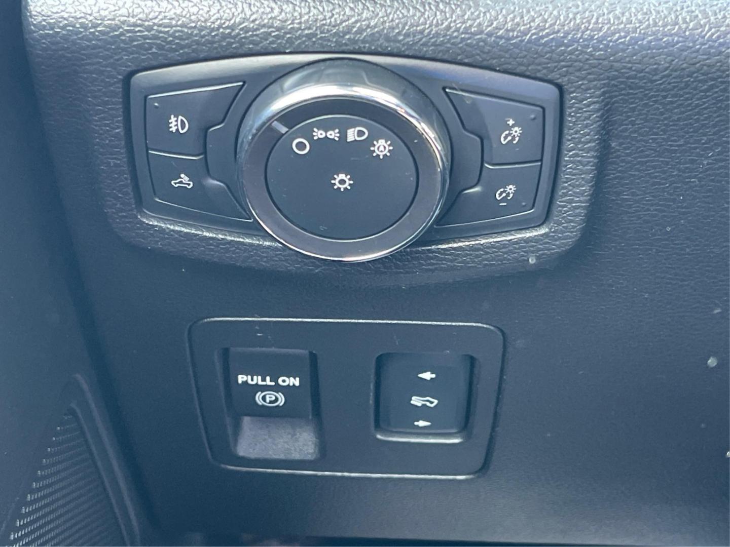2018 Ford F-150 XLT (1FTEW1E57JF) with an Other engine, located at 8750 N County Rd 25A, Piqua, OH, 45356, (937) 908-9800, 40.164391, -84.232513 - 2018 Ford F-150 XLT - Photo#16