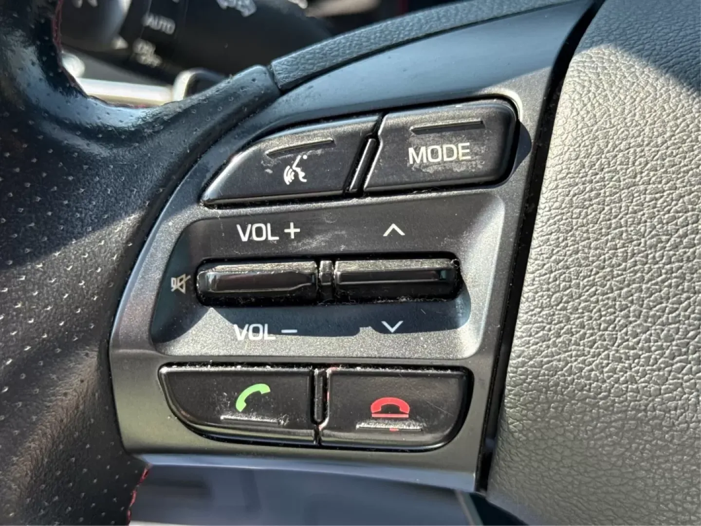 2018 Hyundai Elantra Sport (KMHD04LB6JU) with an 1.6L I-4 gasoline direct injection engine, located at 1099 N County Rd 25A, Troy, OH, 45373, (937) 908-9800, 40.057079, -84.212883 - ### Elevate Your Daily Commute with the 2018 Hyundai Elantra Sport at Advantage Car and Credit!<br /> <br /> Are you ready to enhance your daily life with a reliable vehicle that balances performance, comfort, and style? Look no further than the stunning 2018 Hyundai Elantra Sport, available now at - Photo#16