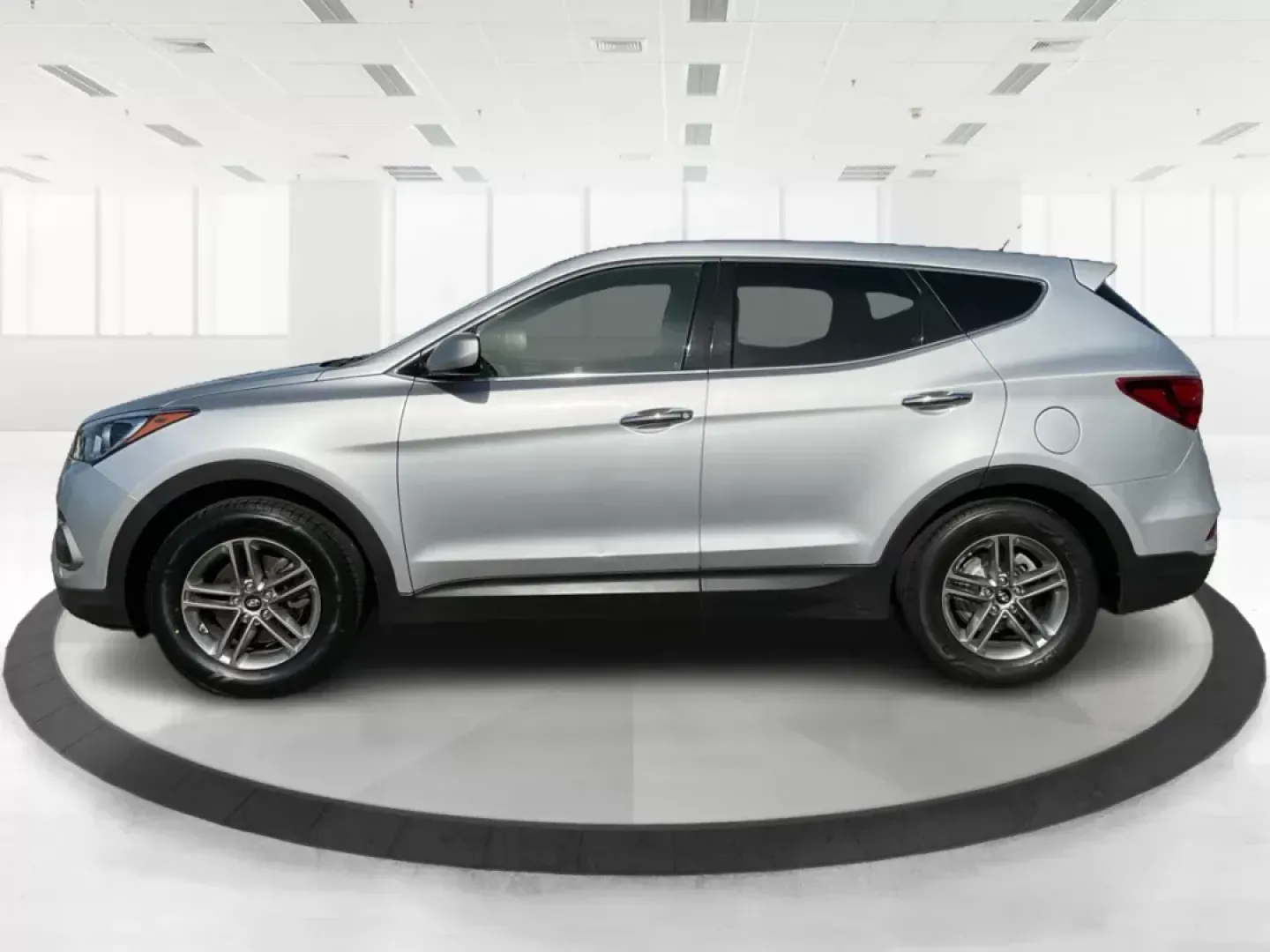 2018 Hyundai Santa Fe Sport 2.4L (5XYZT3LB2JG) with an Theta II 2.4L I-4 gasoline direct injection engine, located at 8750 N County Rd 25A, Piqua, OH, 45356, (937) 908-9800, 40.164391, -84.232513 - 2018 Hyundai Santa Fe Sport 2.4L - Photo#5