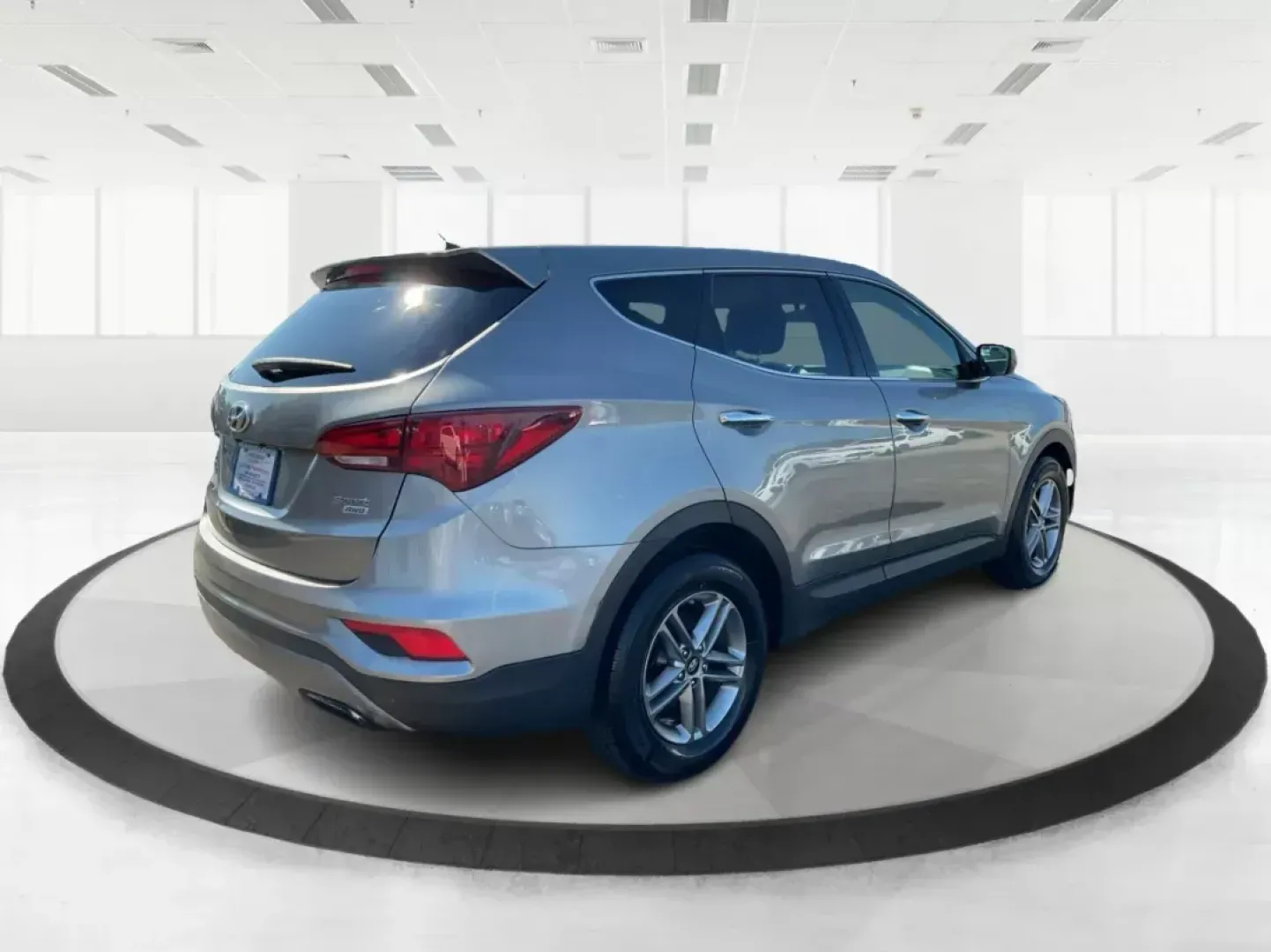 2018 Hyundai Santa Fe Sport 2.4L (5NMZTDLB0JH) with an Theta II 2.4L I-4 gasoline direct injection engine, located at 401 Woodman Dr, Riverside, OH, 45431, (937) 908-9800, 39.760899, -84.123421 - Experience the perfect blend of comfort, style, and versatility with the **2018 Hyundai Santa Fe Sport**, now available at **Advantage Car and Credit**, your trusted **Buy Here Pay Here dealership** located at **1184 Kauffman Ave, Fairborn, OH 45324**. Whether you're a growing family looking for a r - Photo#2