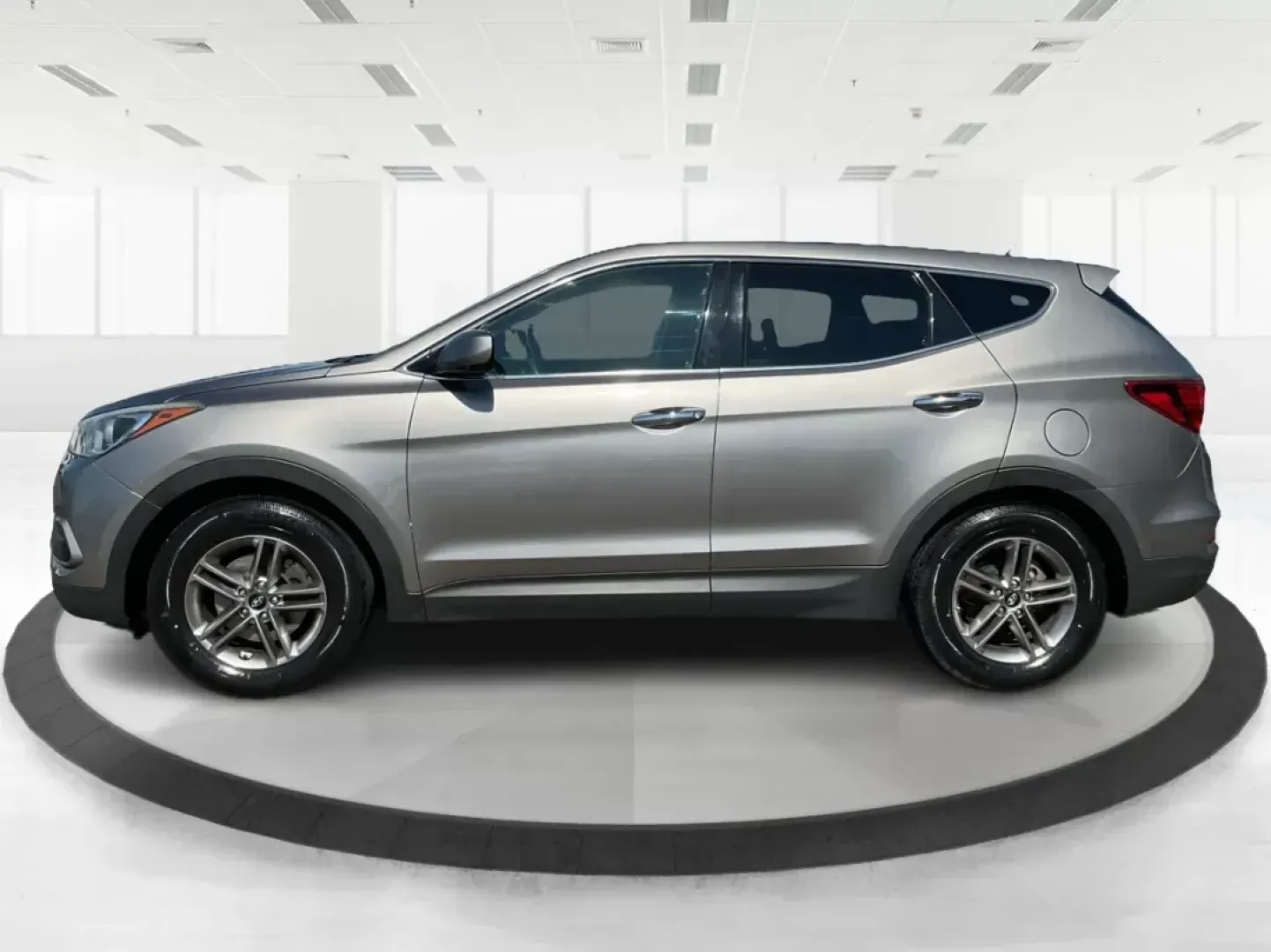 2018 Hyundai Santa Fe Sport 2.4L (5NMZTDLB0JH) with an Theta II 2.4L I-4 gasoline direct injection engine, located at 401 Woodman Dr, Riverside, OH, 45431, (937) 908-9800, 39.760899, -84.123421 - Experience the perfect blend of comfort, style, and versatility with the **2018 Hyundai Santa Fe Sport**, now available at **Advantage Car and Credit**, your trusted **Buy Here Pay Here dealership** located at **1184 Kauffman Ave, Fairborn, OH 45324**. Whether you're a growing family looking for a r - Photo#4