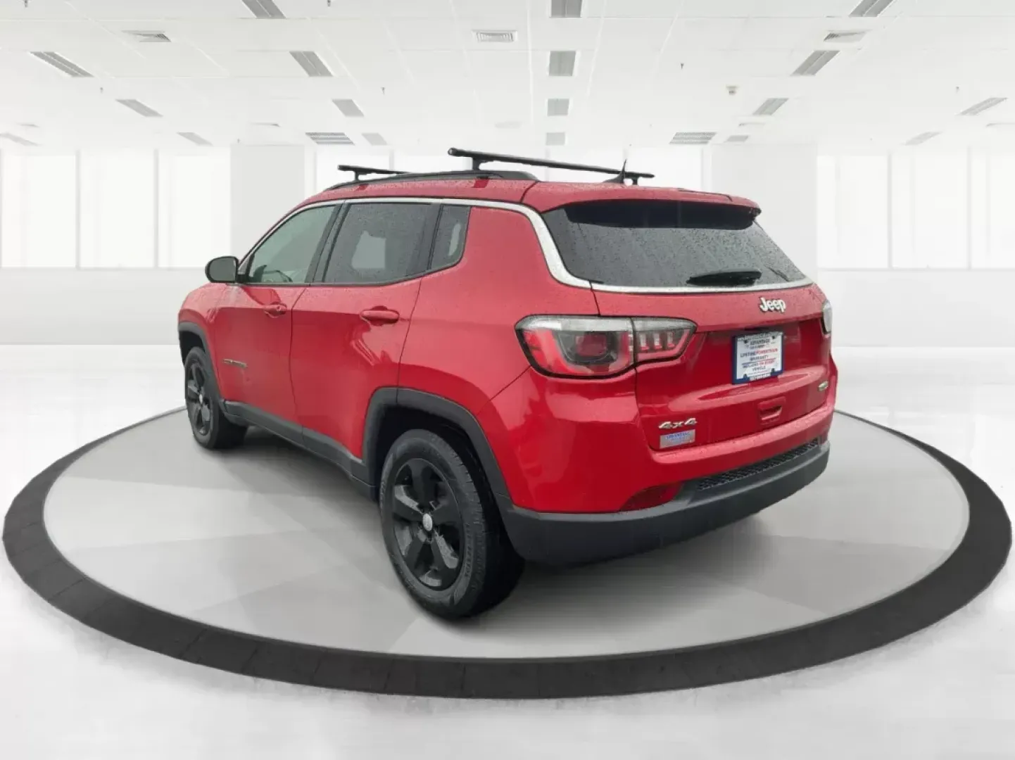 2018 Jeep Compass Latitude 4x4 (3C4NJDBB1JT) with an Other engine, located at 1951 S Dayton Lakeview Rd., New Carlisle, OH, 45344, (937) 908-9800, 39.890999, -84.050255 - 2018 Jeep Compass Latitude 4x4 - Photo#2