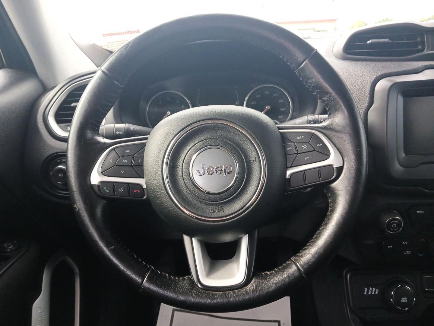 2018 /Black, premium cloth Jeep Renegade Latitude 4WD (ZACCJBBB6JP) with an 2.4L L4 DOHC 16V engine, Automatic transmission, located at 1230 East Main St, Xenia, OH, 45385, (937) 908-9800, 39.688026, -83.910172 - 2018 Jeep Renegade Latitude 4WD - Photo#14