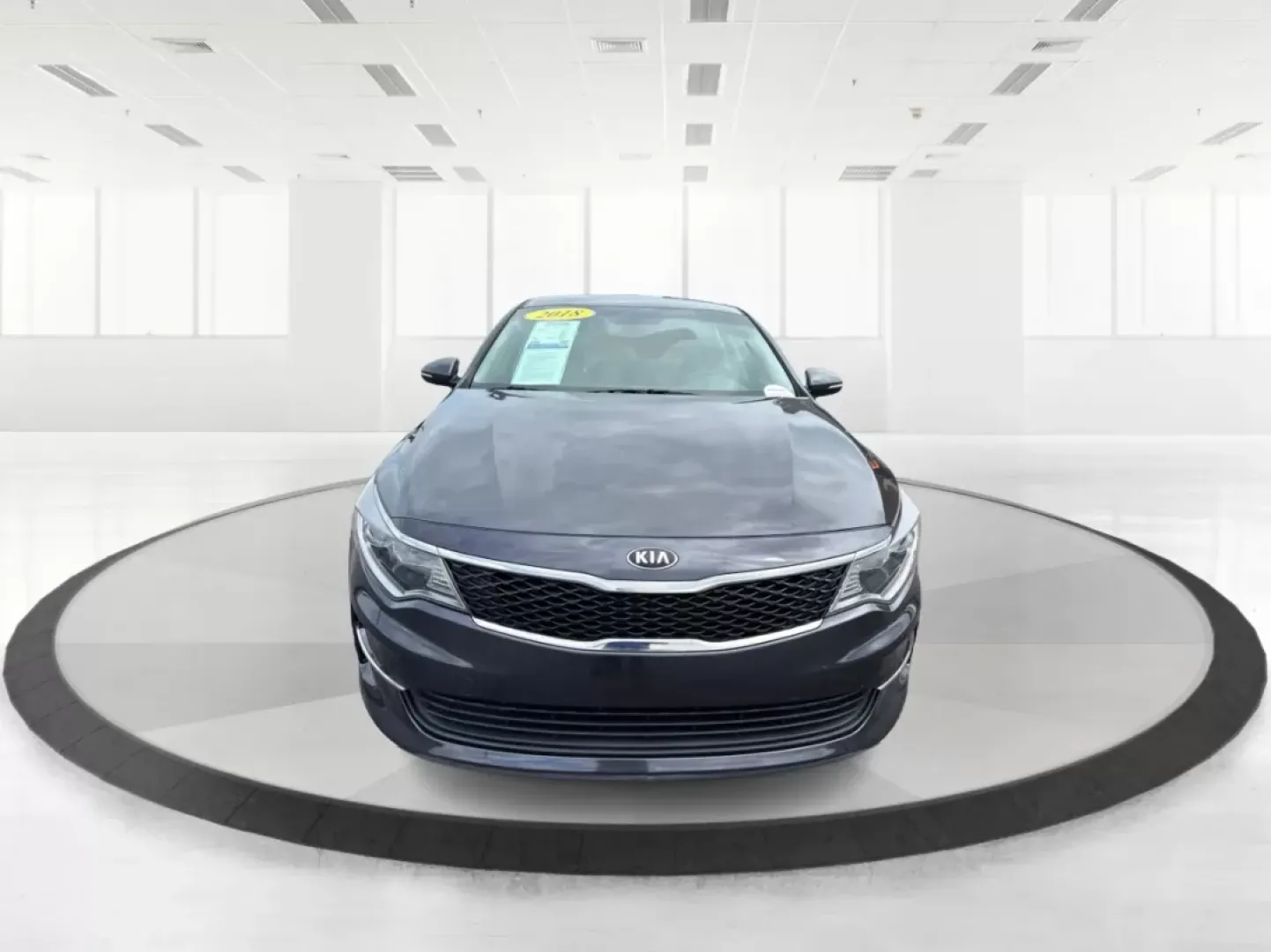 2018 Kia Optima LX (KNAGT4L33J5) with an Theta II 2.4L I-4 gasoline direct injection engine, located at 401 Woodman Dr, Riverside, OH, 45431, (937) 908-9800, 39.760899, -84.123421 - **Experience the Perfect Blend of Style and Comfort with the 2018 Kia Optima LX at Advantage Car and Credit!**<br /> <br /> Are you searching for a reliable sedan that fits seamlessly into your busy lifestyle? Look no further! The 2018 Kia Optima LX is not just a means of transportation; it's your p - Photo#7