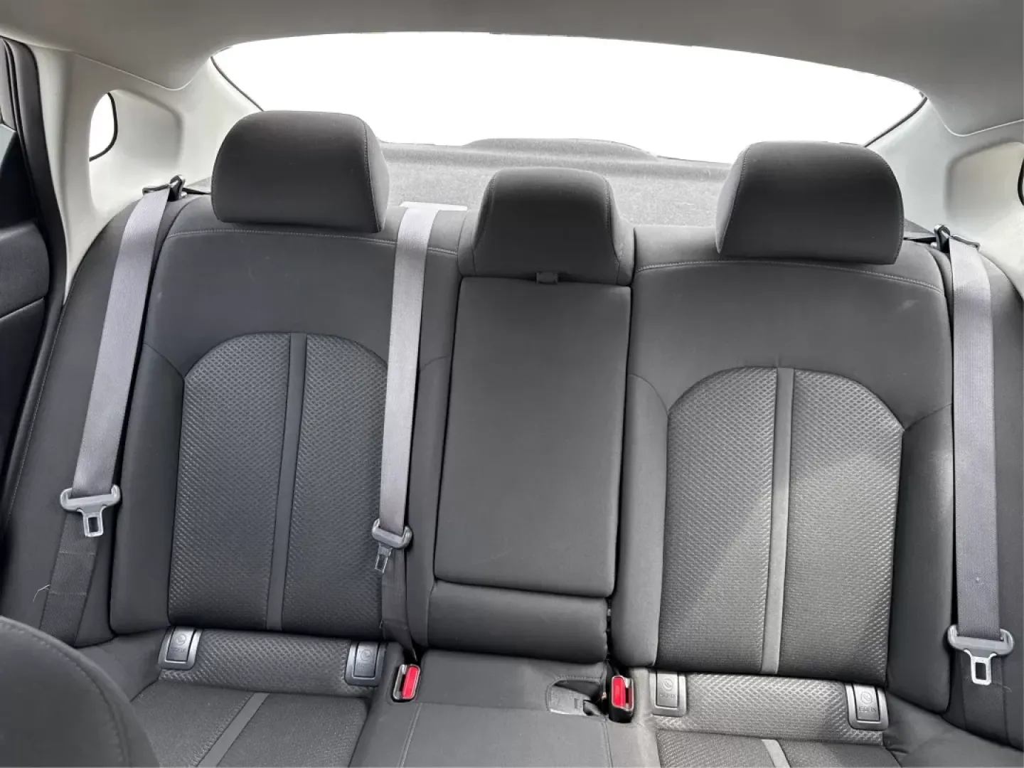 2018 Kia Optima LX (KNAGT4L33J5) with an Theta II 2.4L I-4 gasoline direct injection engine, located at 401 Woodman Dr, Riverside, OH, 45431, (937) 908-9800, 39.760899, -84.123421 - **Experience the Perfect Blend of Style and Comfort with the 2018 Kia Optima LX at Advantage Car and Credit!**<br /> <br /> Are you searching for a reliable sedan that fits seamlessly into your busy lifestyle? Look no further! The 2018 Kia Optima LX is not just a means of transportation; it's your p - Photo#14