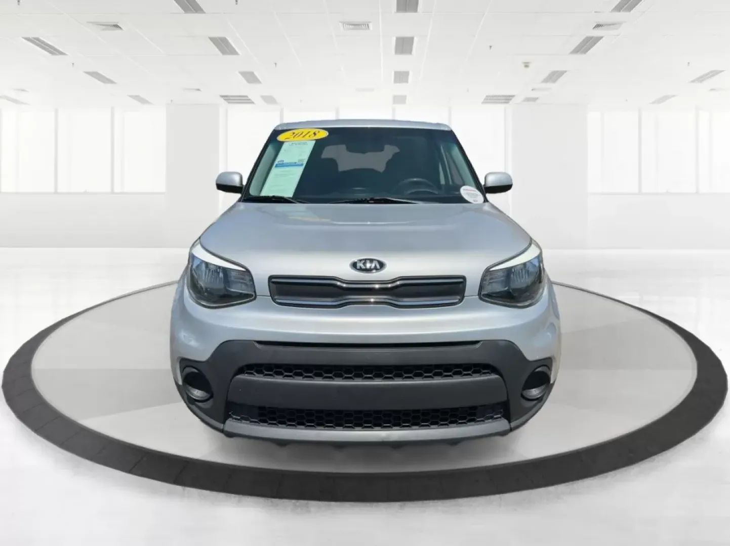 2018 Kia Soul Base 6A (KNDJN2A29J7) with an 1.6L L4 DOHC 16V engine, 6-Speed Automatic transmission, located at 8750 N County Rd 25A, Piqua, OH, 45356, (937) 908-9800, 40.164391, -84.232513 - Are you looking for the perfect vehicle to enhance your daily routine or empower your weekend adventures? Look no further! The 2018 Kia Soul Base 6A is here to redefine your driving experience, offering the ideal blend of comfort, style, and versatility. Whether you're commuting to work, shuttling y - Photo#20