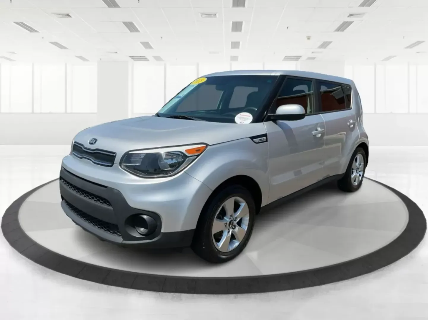 2018 Kia Soul Base 6A (KNDJN2A29J7) with an 1.6L L4 DOHC 16V engine, 6-Speed Automatic transmission, located at 8750 N County Rd 25A, Piqua, OH, 45356, (937) 908-9800, 40.164391, -84.232513 - Are you looking for the perfect vehicle to enhance your daily routine or empower your weekend adventures? Look no further! The 2018 Kia Soul Base 6A is here to redefine your driving experience, offering the ideal blend of comfort, style, and versatility. Whether you're commuting to work, shuttling y - Photo#21