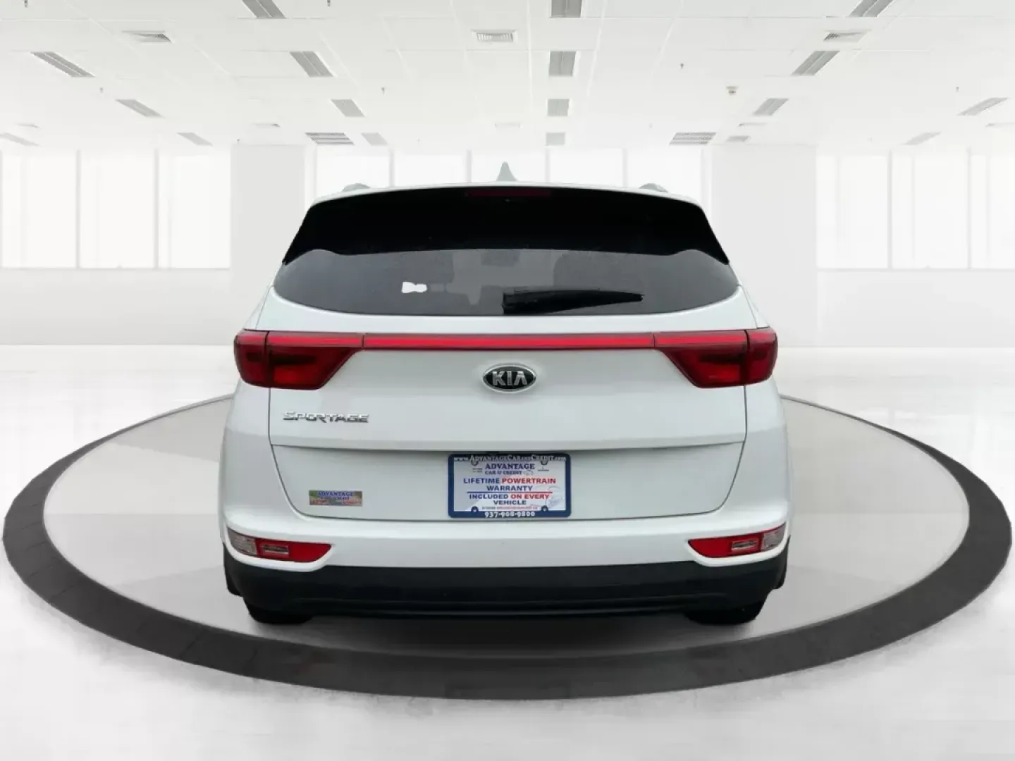 2018 Kia Sportage LX (KNDPMCACXJ7) with an Theta II 2.4L I-4 gasoline direct injection engine, located at 880 E. National Road, Vandalia, OH, 45377, (937) 908-9800, 39.891918, -84.183594 - 2018 Kia Sportage LX - Photo#2
