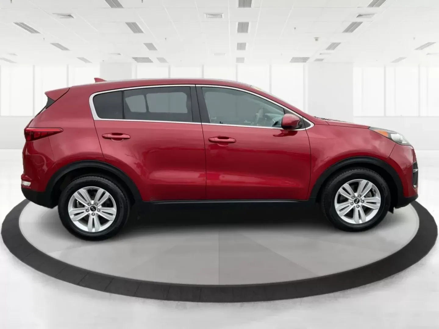2018 Kia Sportage LX (KNDPM3AC2J7) with an Theta II 2.4L I-4 gasoline direct injection engine, located at 1951 S Dayton Lakeview Rd., New Carlisle, OH, 45344, (937) 908-9800, 39.890999, -84.050255 - Experience the thrill of adventure with the 2018 Kia Sportage, a vehicle designed to elevate your daily commute or weekend getaways. This stylish crossover, available at Advantage Car and Credit in Fairborn, OH, is perfect for those who crave versatility and reliability. Whether you're a growing fam - Photo#1