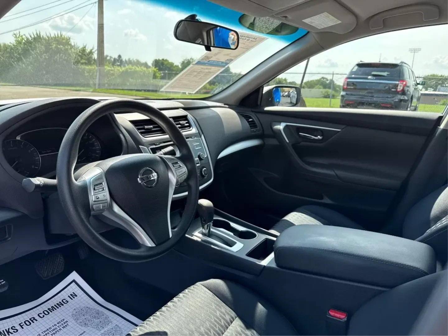 2018 Nissan Altima 2.5 S (1N4AL3AP5JC) with an 2.5L I-4 DOHC engine, located at 1230 East Main St, Xenia, OH, 45385, (937) 908-9800, 39.688026, -83.910172 - Are you searching for a reliable sedan that combines comfort, affordability, and style? Look no further than this 2018 Nissan Altima 2.5 S, available now at Advantage Car and Credit in Fairborn, OH. Perfect for commuting to work or making family outings more enjoyable, this sleek vehicle is designed - Photo#9