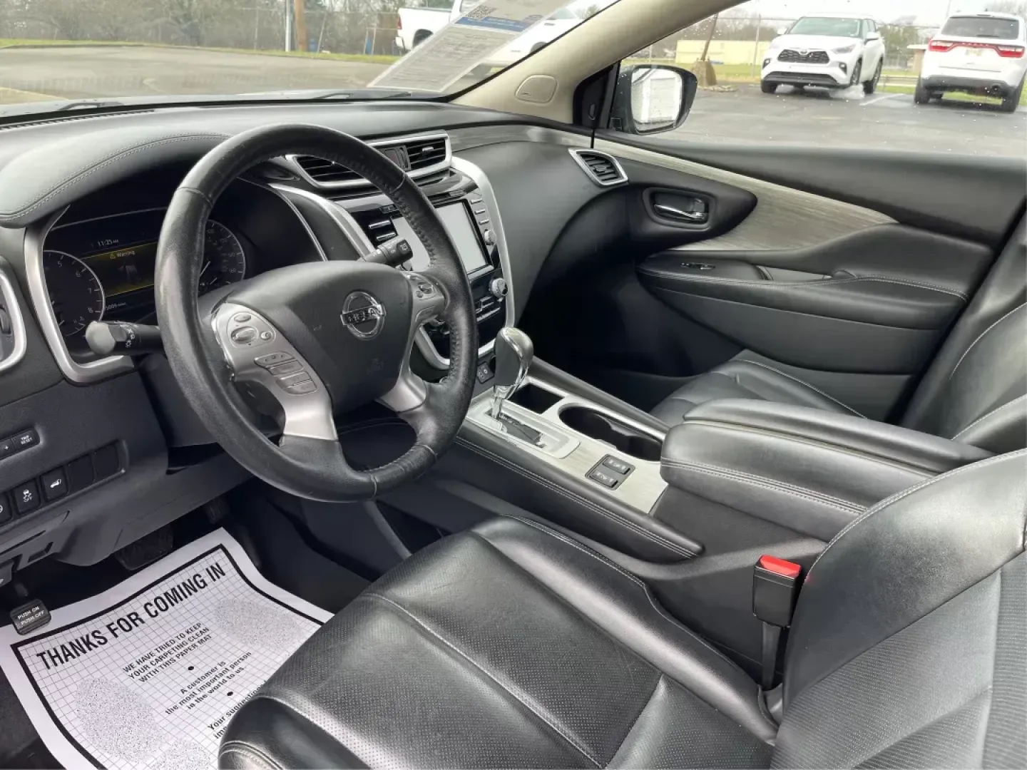 2018 Nissan Murano SL AWD (5N1AZ2MH1JN) with an 3.5L V6 DOHC 24V engine, Continuously Variable Transmission transmission, located at 1230 East Main St, Xenia, OH, 45385, (937) 908-9800, 39.688026, -83.910172 - 2018 Nissan Murano SL AWD - Photo#9