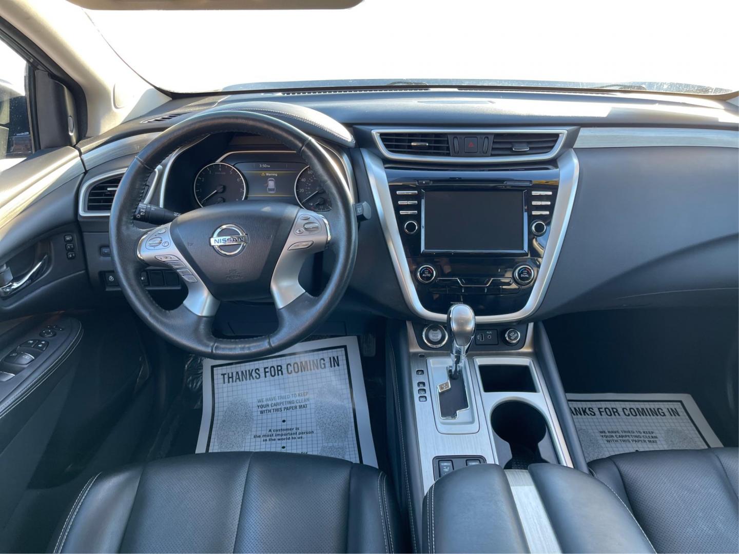 2018 Nissan Murano SL AWD (5N1AZ2MH4JN) with an 3.5L V6 DOHC 24V engine, Continuously Variable Transmission transmission, located at 1230 East Main St, Xenia, OH, 45385, (937) 908-9800, 39.688026, -83.910172 - One Owner - Photo#20