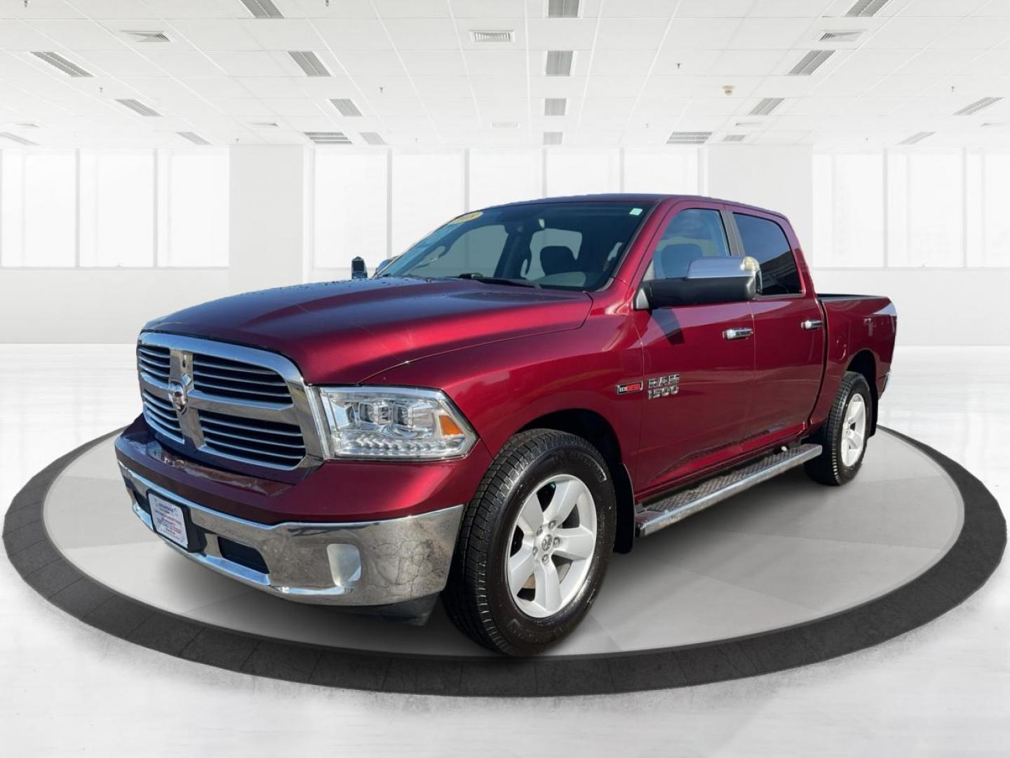 2018 Ram 1500 SLT Crew Cab SWB 4WD (1C6RR7LM9JS) with an 3.0L V6 DIESEL engine, 8-Speed Automatic transmission, located at 8750 N County Rd 25A, Piqua, OH, 45356, (937) 908-9800, 40.164391, -84.232513 - 2018 Ram 1500 SLT Crew Cab SWB 4WD - Photo#8