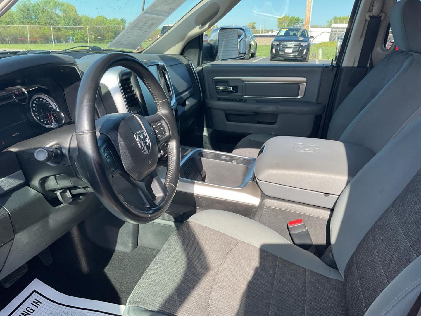 2018 Ram 1500 SLT Crew Cab SWB 4WD (1C6RR7LM9JS) with an 3.0L V6 DIESEL engine, 8-Speed Automatic transmission, located at 8750 N County Rd 25A, Piqua, OH, 45356, (937) 908-9800, 40.164391, -84.232513 - 2018 Ram 1500 SLT Crew Cab SWB 4WD - Photo#9