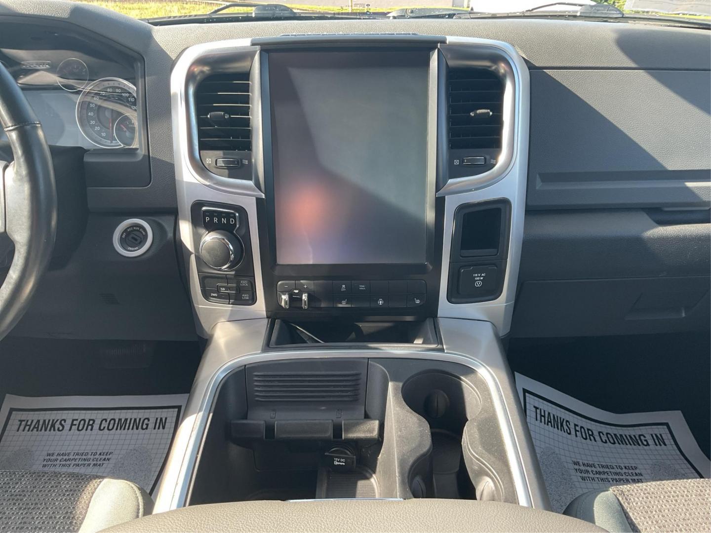 2018 Ram 1500 SLT Crew Cab SWB 4WD (1C6RR7LM9JS) with an 3.0L V6 DIESEL engine, 8-Speed Automatic transmission, located at 8750 N County Rd 25A, Piqua, OH, 45356, (937) 908-9800, 40.164391, -84.232513 - 2018 Ram 1500 SLT Crew Cab SWB 4WD - Photo#12
