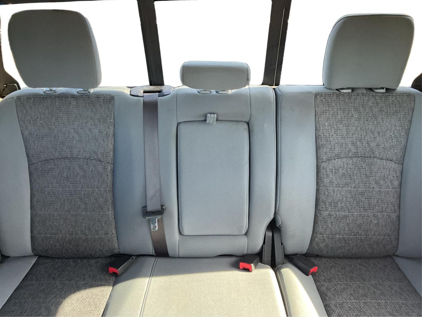 2018 Ram 1500 SLT Crew Cab SWB 4WD (1C6RR7LM9JS) with an 3.0L V6 DIESEL engine, 8-Speed Automatic transmission, located at 8750 N County Rd 25A, Piqua, OH, 45356, (937) 908-9800, 40.164391, -84.232513 - 2018 Ram 1500 SLT Crew Cab SWB 4WD - Photo#13