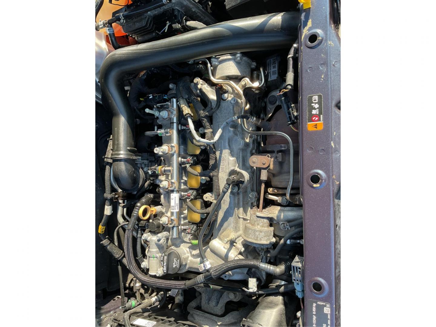 2019 Chevrolet Equinox LS 2WD (3GNAXHEV2KL) with an 1.5L L4 DOHC 16V TURBO engine, 6-Speed Automatic transmission, located at 8750 N County Rd 25A, Piqua, OH, 45356, (937) 908-9800, 40.164391, -84.232513 - 2019 Chevrolet Equinox LS 2WD - Photo#10