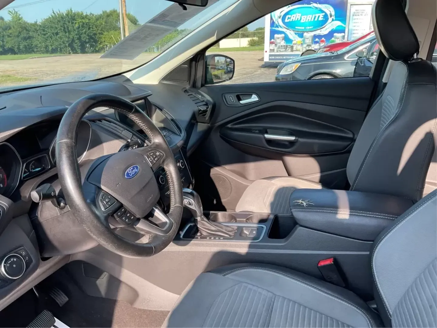 2019 Ford Escape SE (1FMCU9GD1KU) with an Other engine, located at 8750 N County Rd 25A, Piqua, OH, 45356, (937) 908-9800, 40.164391, -84.232513 - Elevate your adventures and daily routines with the versatile 2019 Ford Escape SE, perfect for growing families and weekend explorers alike. Whether you're navigating the bustling streets of Fairborn or heading out for a scenic drive in the picturesque Miami Valley, this SUV is designed to provide c - Photo#8