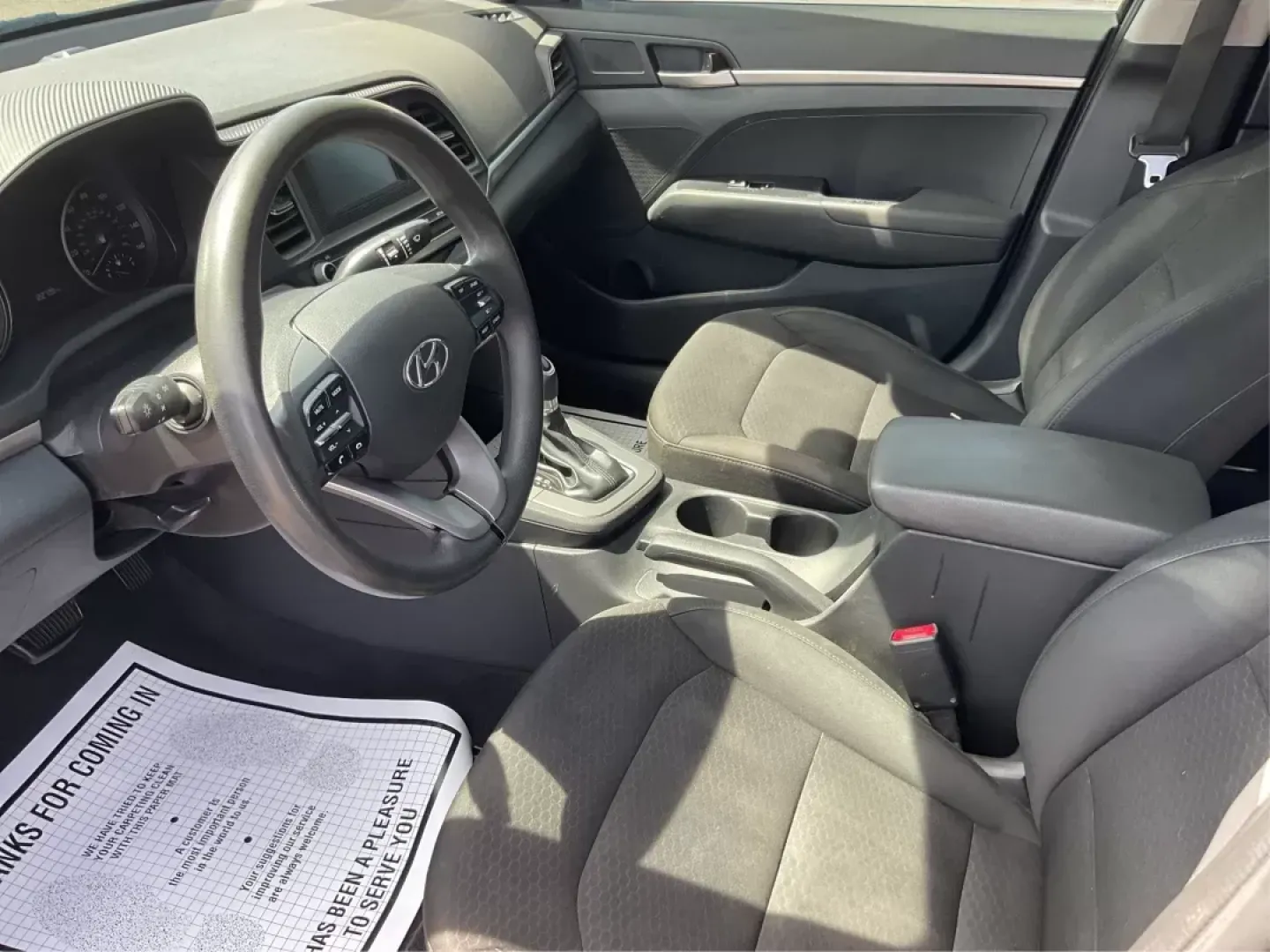 2019 Hyundai Elantra SE (5NPD74LF7KH) with an Nu 2L I-4 DOHC engine, located at 401 Woodman Dr, Riverside, OH, 45431, (937) 908-9800, 39.760899, -84.123421 - **Unlock Your Adventure with the 2019 Hyundai Elantra SE at Advantage Car and Credit!**<br /> <br /> Are you ready to elevate your daily commute or embark on weekend road trips in style? This 2019 Hyundai Elantra SE is the perfect blend of practicality and sophistication, making it an outstanding ch - Photo#8