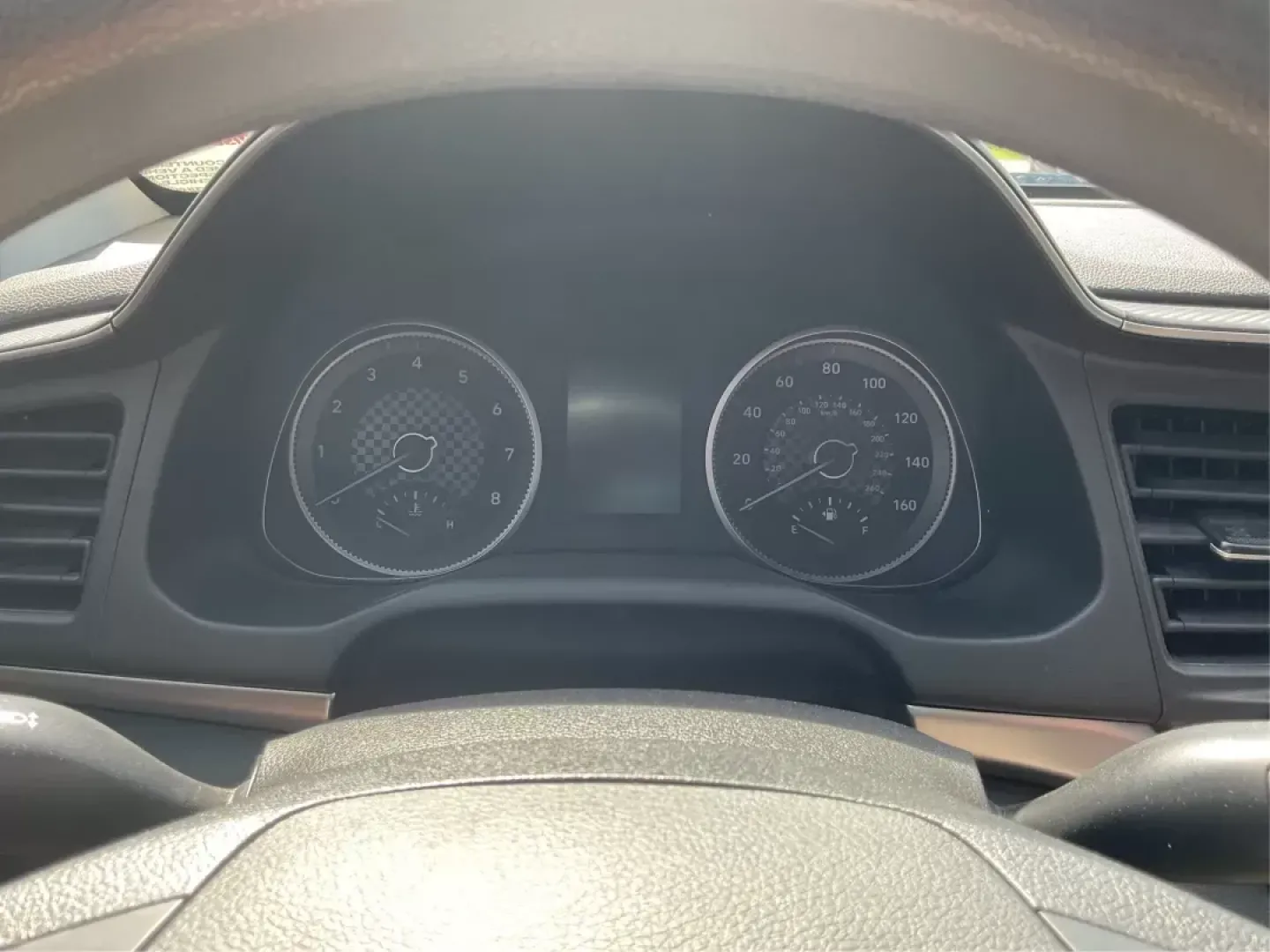 2019 Hyundai Elantra SE (5NPD74LF7KH) with an Nu 2L I-4 DOHC engine, located at 401 Woodman Dr, Riverside, OH, 45431, (937) 908-9800, 39.760899, -84.123421 - **Unlock Your Adventure with the 2019 Hyundai Elantra SE at Advantage Car and Credit!**<br /> <br /> Are you ready to elevate your daily commute or embark on weekend road trips in style? This 2019 Hyundai Elantra SE is the perfect blend of practicality and sophistication, making it an outstanding ch - Photo#13
