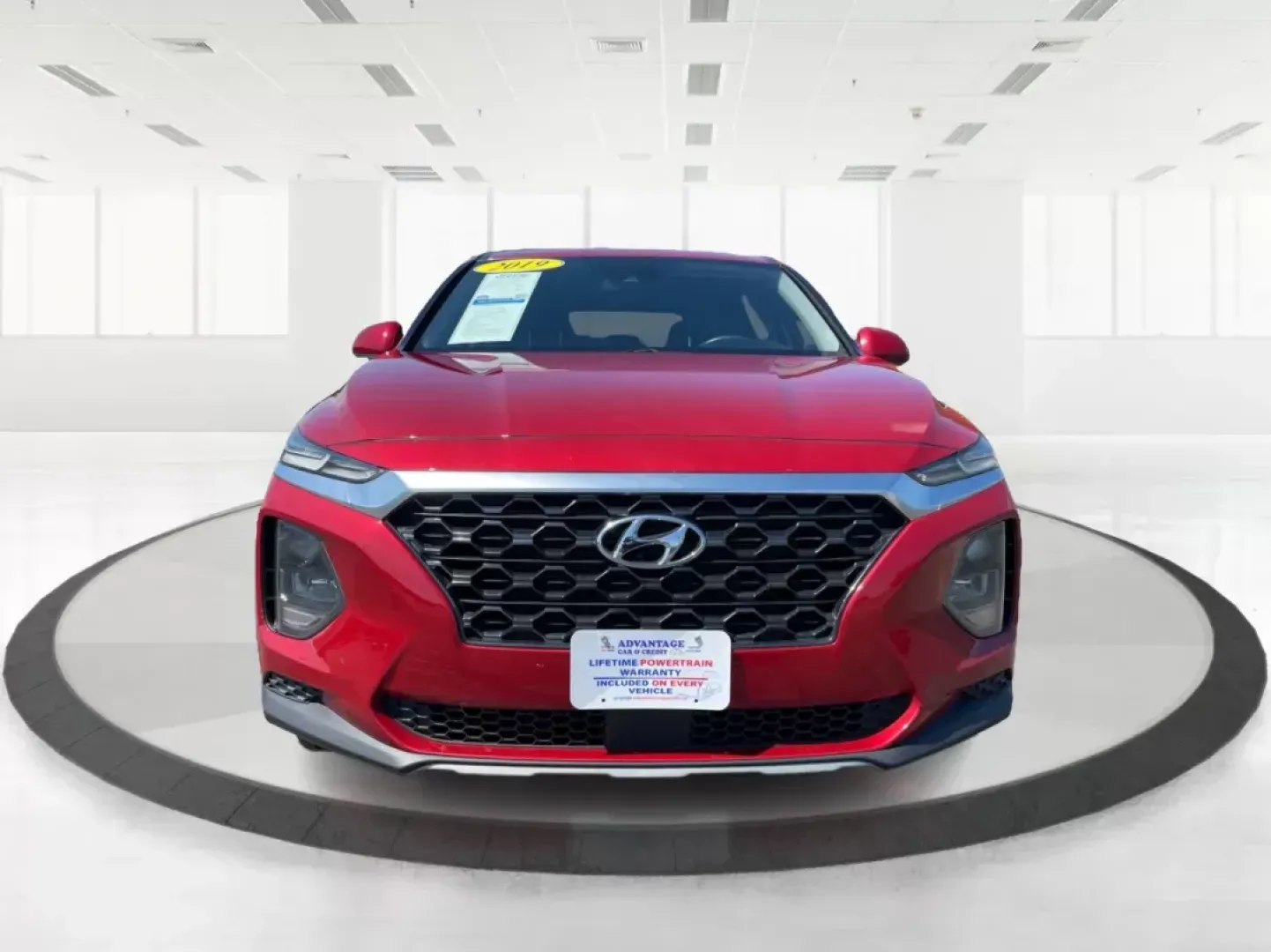 2019 Hyundai Santa Fe SE 2.4 AWD (5NMS2CAD9KH) with an 2.4L L4 DOHC 16V engine, 8-Speed Automatic transmission, located at 8750 N County Rd 25A, Piqua, OH, 45356, (937) 908-9800, 40.164391, -84.232513 - 2019 Hyundai Santa Fe SE 2.4 AWD - Photo#7