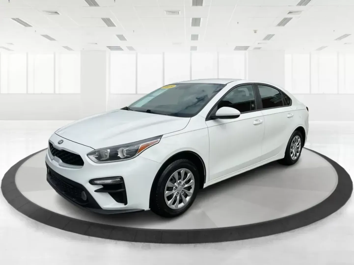 2019 Kia Forte FE (3KPF24AD2KE) with an 2L I-4 DOHC engine, located at 1099 N County Rd 25A, Troy, OH, 45373, (937) 908-9800, 40.057079, -84.212883 - **Experience Freedom with the 2019 Kia Forte: Your Ideal Companion for Daily Adventures!**<br /> <br /> Are you looking for a reliable sedan that effortlessly combines style, comfort, and efficiency? Look no further than the 2019 Kia Forte, available now at Advantage Car and Credit in Fairborn, OH. - Photo#7