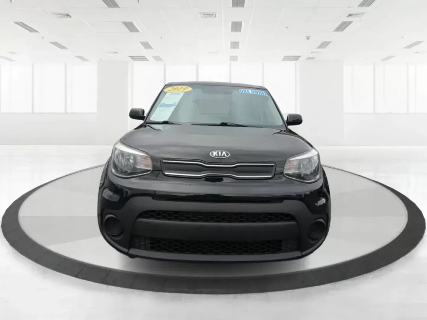 2019 Kia Soul Base 6A (KNDJN2A26K7) with an 1.6L L4 DOHC 16V engine, 6-Speed Automatic transmission, located at 4508 South Dixie Dr, Moraine, OH, 45439, (937) 908-9800, 39.689976, -84.218452 - One Owner - Photo#7