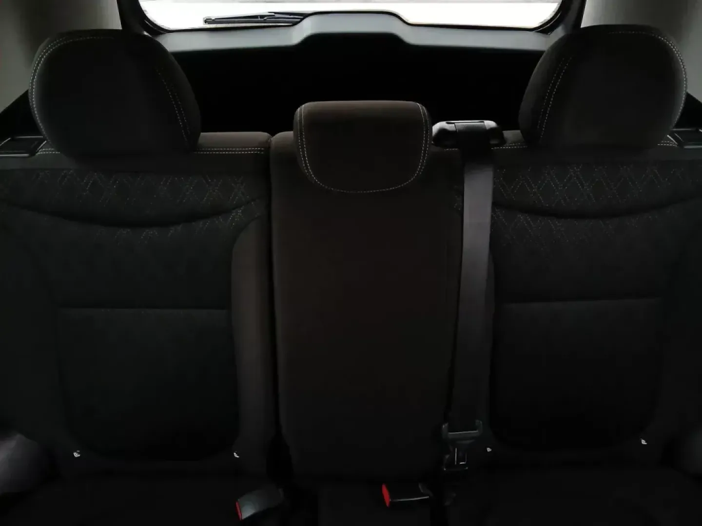 2019 Kia Soul Base 6A (KNDJN2A26K7) with an 1.6L L4 DOHC 16V engine, 6-Speed Automatic transmission, located at 4508 South Dixie Dr, Moraine, OH, 45439, (937) 908-9800, 39.689976, -84.218452 - One Owner - Photo#14