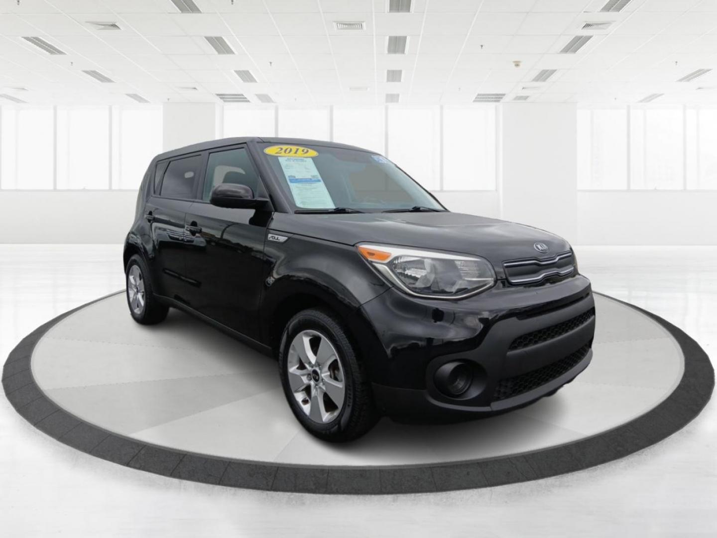 2019 Kia Soul Base 6A (KNDJN2A26K7) with an 1.6L L4 DOHC 16V engine, 6-Speed Automatic transmission, located at 4508 South Dixie Dr, Moraine, OH, 45439, (937) 908-9800, 39.689976, -84.218452 - One Owner - Photo#0