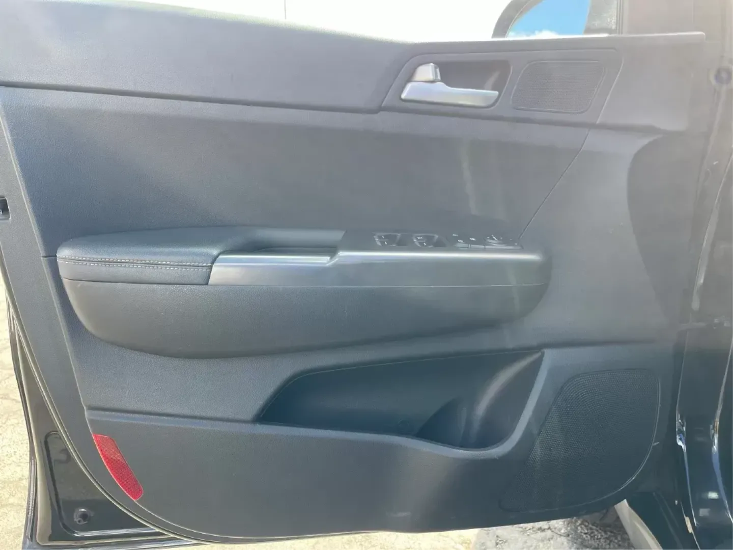 2019 Kia Sportage LX (KNDPMCACXK7) with an Theta II 2.4L I-4 gasoline direct injection engine, located at 8750 N County Rd 25A, Piqua, OH, 45356, (937) 908-9800, 40.164391, -84.232513 - 2019 Kia Sportage LX - Photo#17