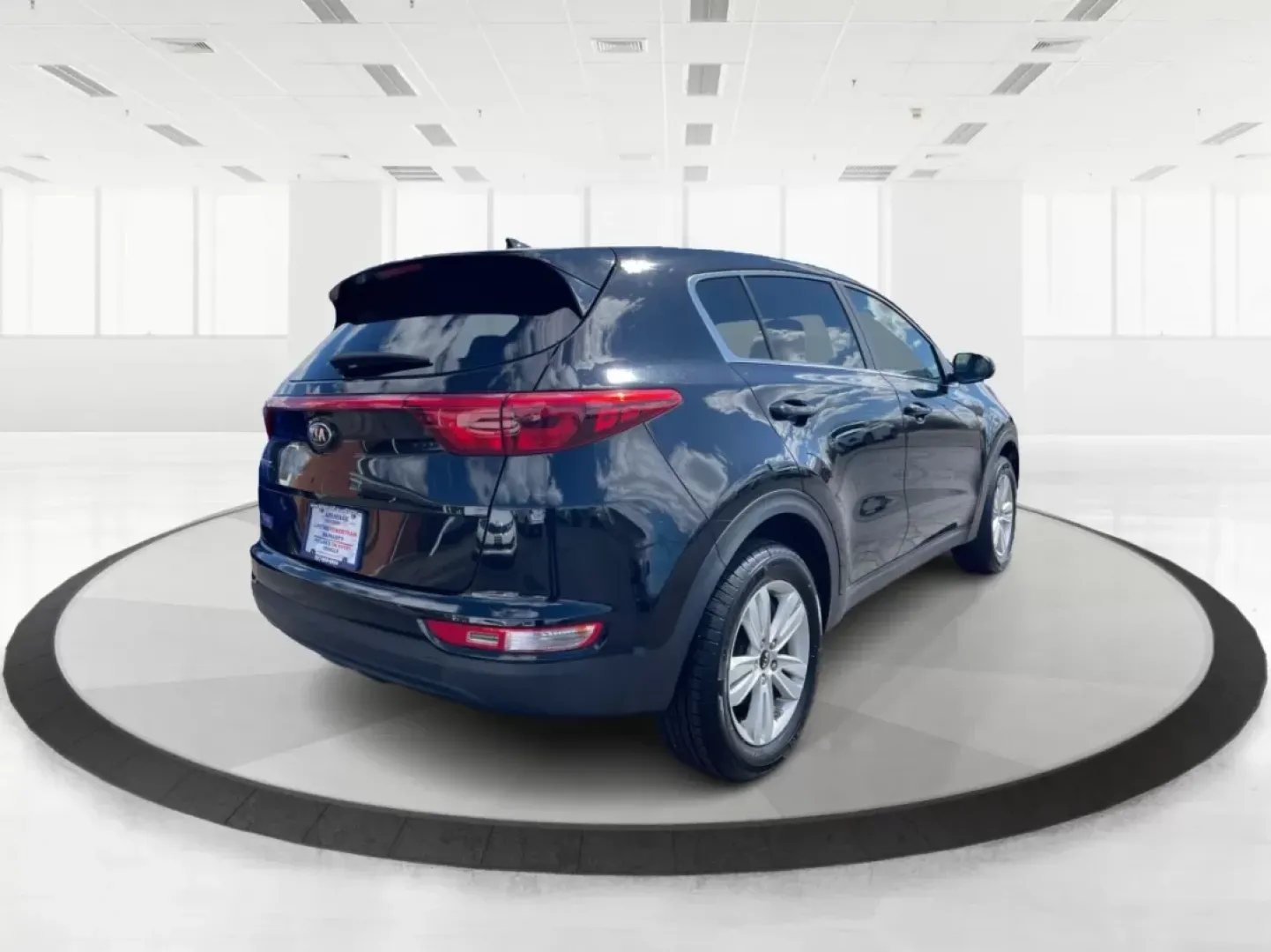 2019 Kia Sportage LX (KNDPMCACXK7) with an Theta II 2.4L I-4 gasoline direct injection engine, located at 8750 N County Rd 25A, Piqua, OH, 45356, (937) 908-9800, 40.164391, -84.232513 - **Adventure Awaits with the 2019 Kia Sportage at Advantage Car and Credit!**<br /> <br /> Are you ready to elevate your driving experience? Whether you're navigating the hustle and bustle of city life or embarking on a weekend getaway, the 2019 Kia Sportage is your perfect companion. This stylish cr - Photo#2