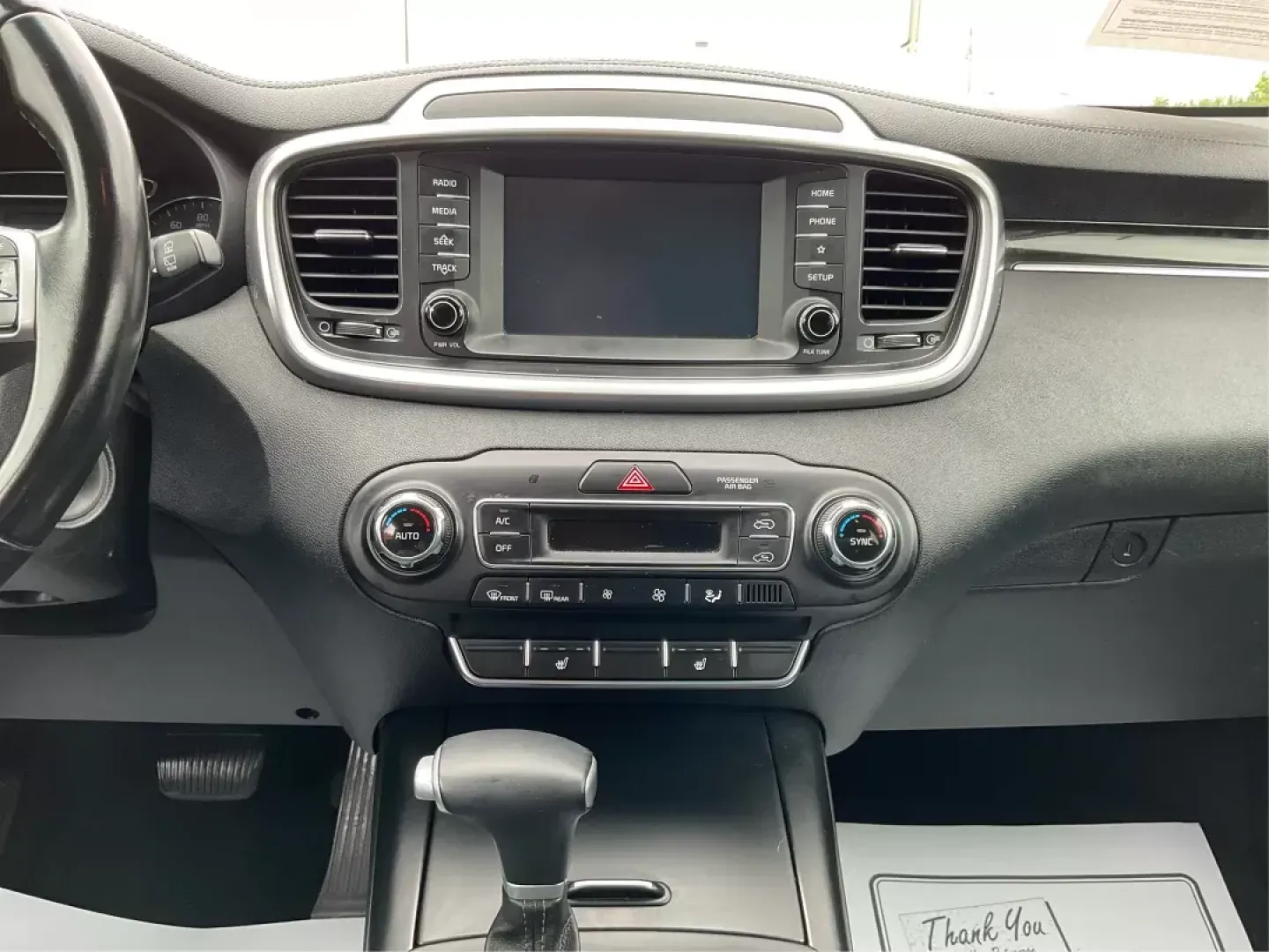 2020 Kia Sorento 2.4L LX (5XYPGDA38LG) with an 2.4L I-4 gasoline direct injection engine, located at 4508 South Dixie Dr, Moraine, OH, 45439, (937) 908-9800, 39.689976, -84.218452 - Are you ready to elevate your family adventures and everyday commutes? Look no further than this stunning 2020 Kia Sorento, available now at Advantage Car and Credit in Fairborn, OH. This versatile SUV is not just a vehicle; it's a lifestyle choice that fits a growing family's needs, perfect for wee - Photo#11