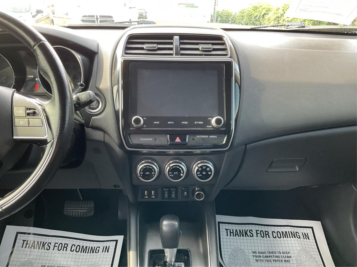 2020 Mitsubishi Outlander Sport 2.0 SE 4WD CVT (JA4AR3AU4LU) with an 2.0L L4 DOHC 16V engine, Continuously Variable Transmission transmission, located at 8750 N County Rd 25A, Piqua, OH, 45356, (937) 908-9800, 40.164391, -84.232513 - 2020 Mitsubishi Outlander Sport 2.0 SE 4WD CVT - Photo#11