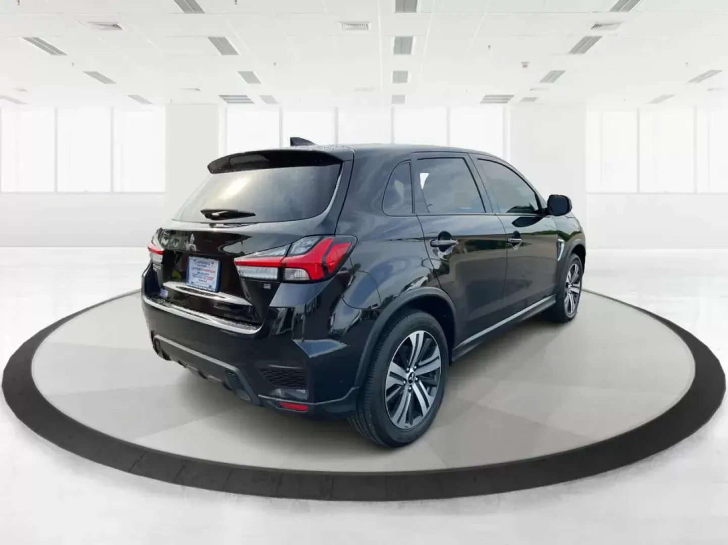 2020 Mitsubishi Outlander Sport 2.0 SE 4WD CVT (JA4AR3AU4LU) with an 2.0L L4 DOHC 16V engine, Continuously Variable Transmission transmission, located at 8750 N County Rd 25A, Piqua, OH, 45356, (937) 908-9800, 40.164391, -84.232513 - **Adventure Awaits with the 2020 Mitsubishi Outlander Sport at Advantage Car and Credit!**<br /> <br /> Are you ready to elevate your lifestyle with a vehicle that perfectly balances utility and comfort? If you're seeking a reliable SUV that can accommodate your growing family, tackle weekend advent - Photo#2