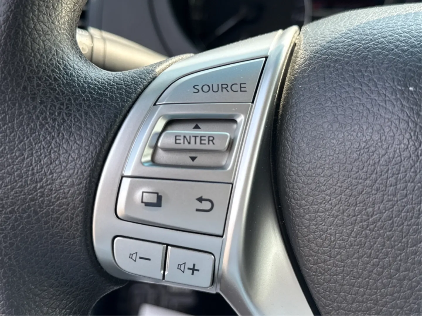 2018 Nissan Altima 2.5 S (1N4AL3AP5JC) with an 2.5L I-4 DOHC engine, located at 401 Woodman Dr, Riverside, OH, 45431, (937) 908-9800, 39.760899, -84.123421 - Are you searching for a reliable sedan that combines comfort, affordability, and style? Look no further than this 2018 Nissan Altima 2.5 S, available now at Advantage Car and Credit in Fairborn, OH. Perfect for commuting to work or making family outings more enjoyable, this sleek vehicle is designed - Photo#16