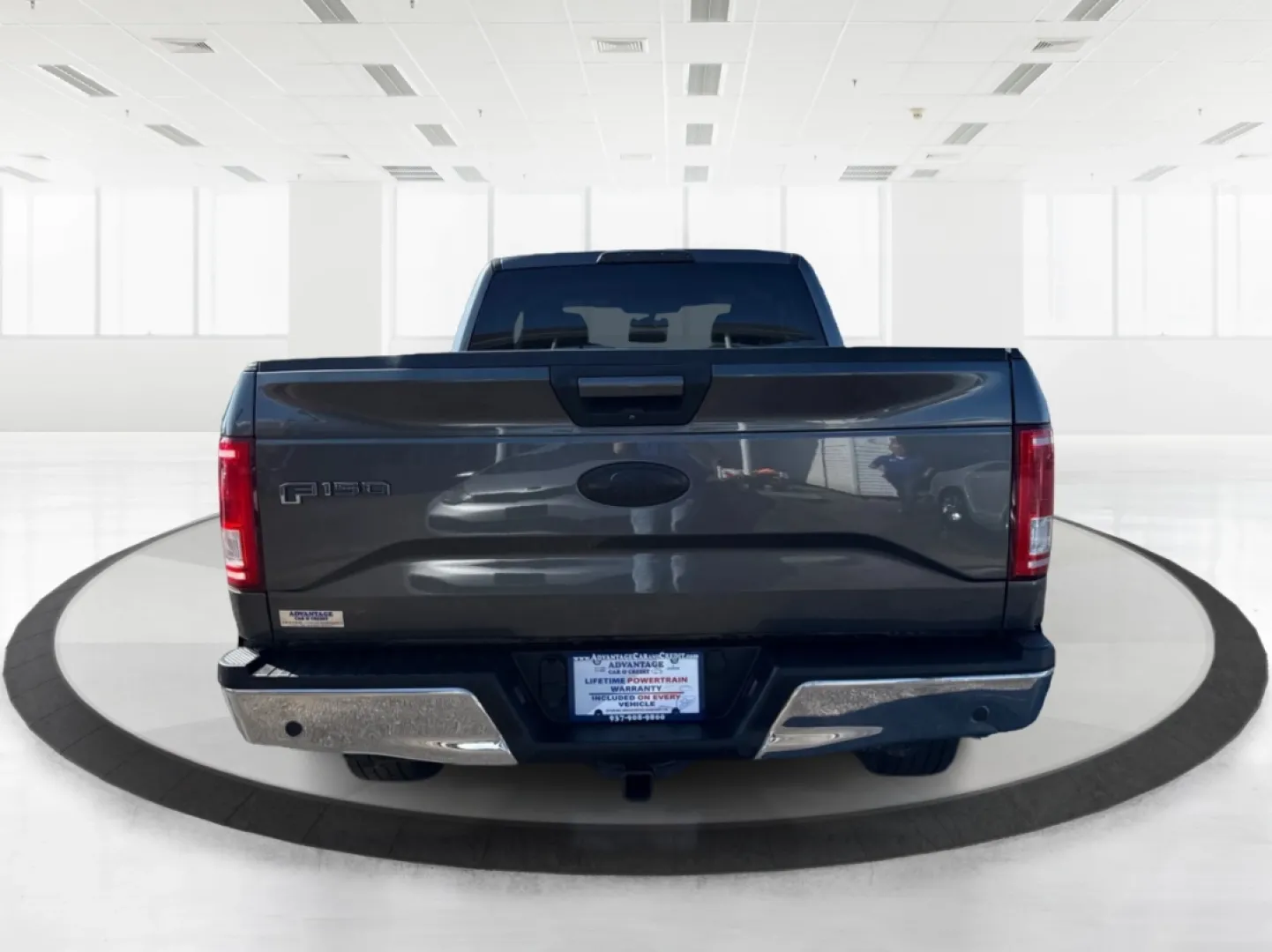 2017 Ford F-150 XLT (1FTFX1EF2HF) with an Other engine, located at 1099 N County Rd 25A, Troy, OH, 45373, (937) 908-9800, 40.057079, -84.212883 - **Unleash Your Adventures with This 2017 Ford F-150 XLT from Advantage Car and Credit - Troy!** <br /> <br /> Are you in search of a reliable truck that fits your adventurous lifestyle while also providing the comfort and technology you crave? Look no further than this stunning 2017 Ford F-150 XLT, - Photo#3